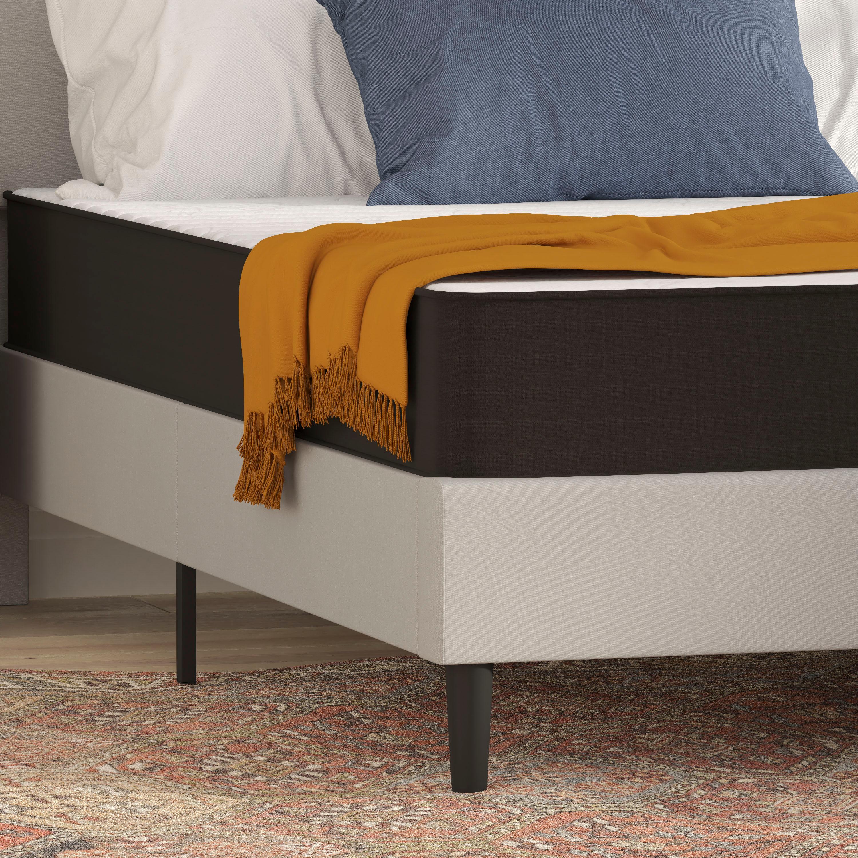Flash Furniture Capri Comfortable Sleep 8 Inch CertiPUR-US Certified Foam and Innerspring Hybrid Mattress, Full Mattress in a Box