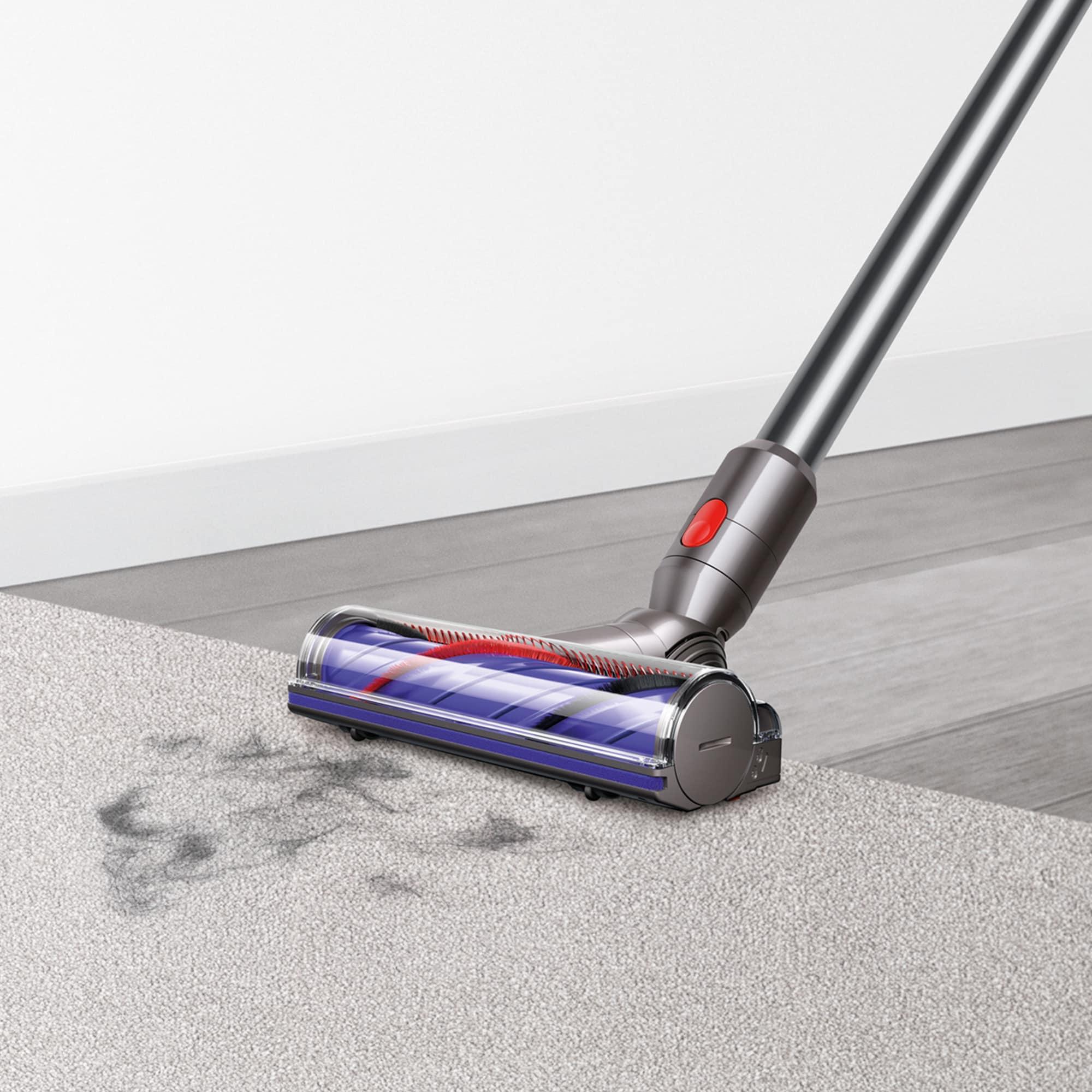 Dyson V8 Cordless Vacuum with 5 Extra Accessories