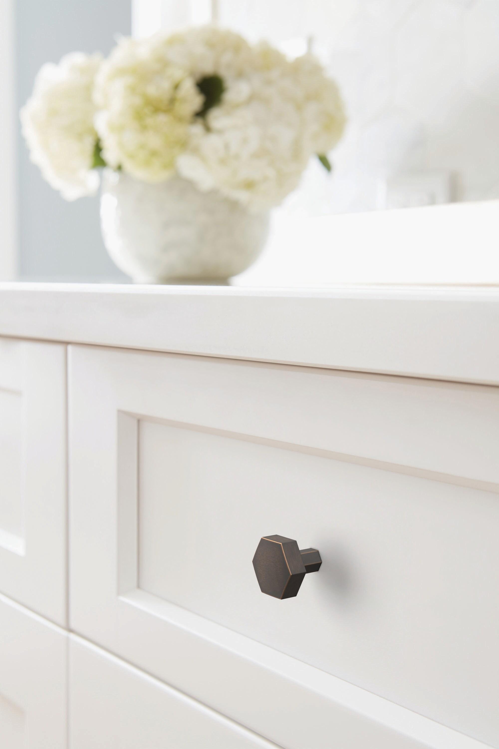 Caliber 1 1/4" Diameter Geometric Knob