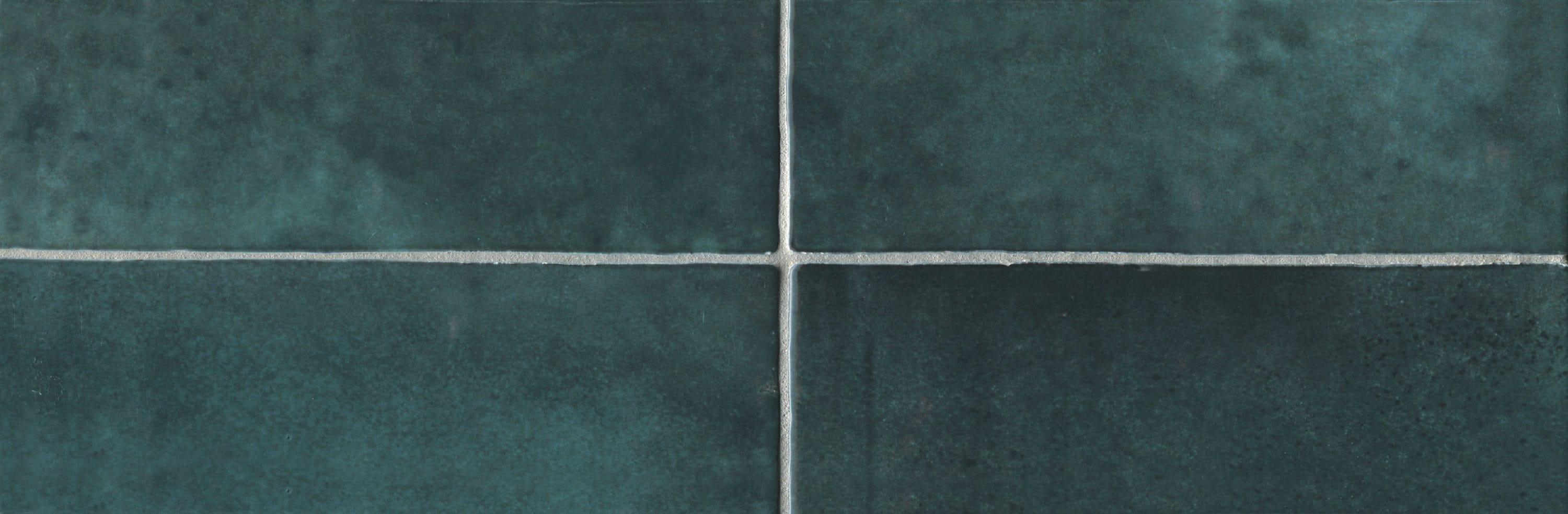 Cloe 2.5" x 8" Ceramic Tile