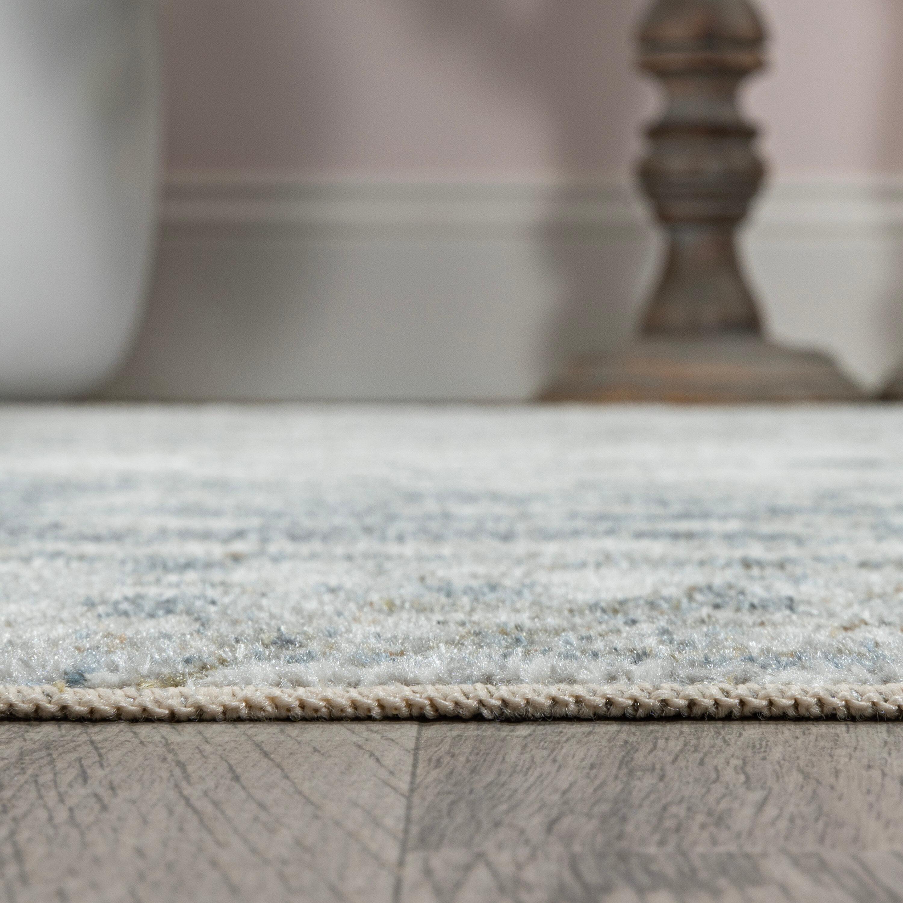 JONATHAN Y Pavel Distressed Medallion Low-Pile Machine-Washable Light Gray/Blue 5 ft. x 8 ft. Area Rug