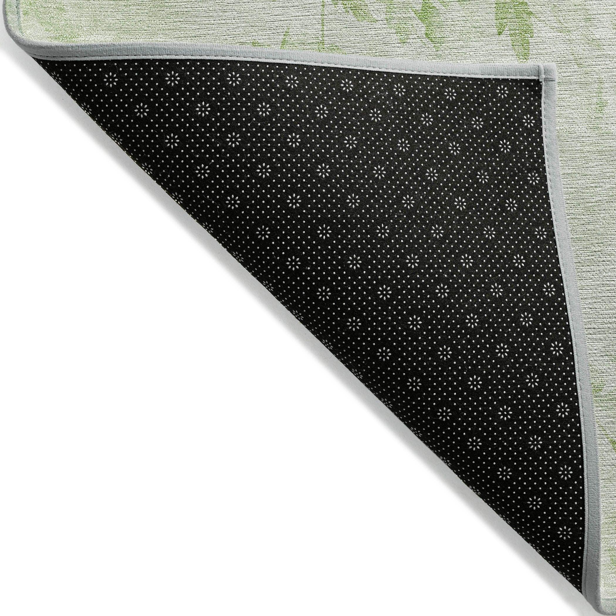 Addison Rugs Chantille Indoor/Outdoor Transitional Floral Aloe Washable Rectangle Rug, 1'8" x 2'6"