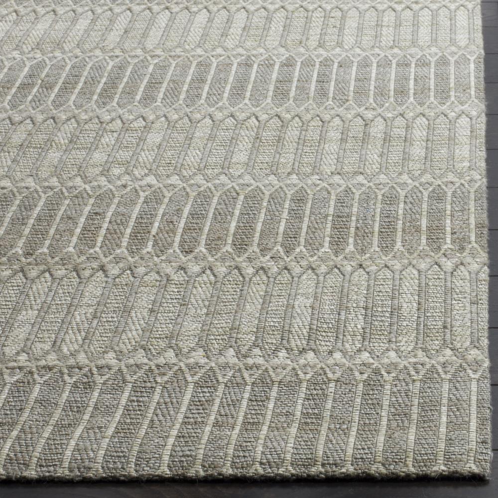 Marbella MRB124 Hand Loomed Indoor Area Rug - Camel/Grey - 5'x8' - Safavieh