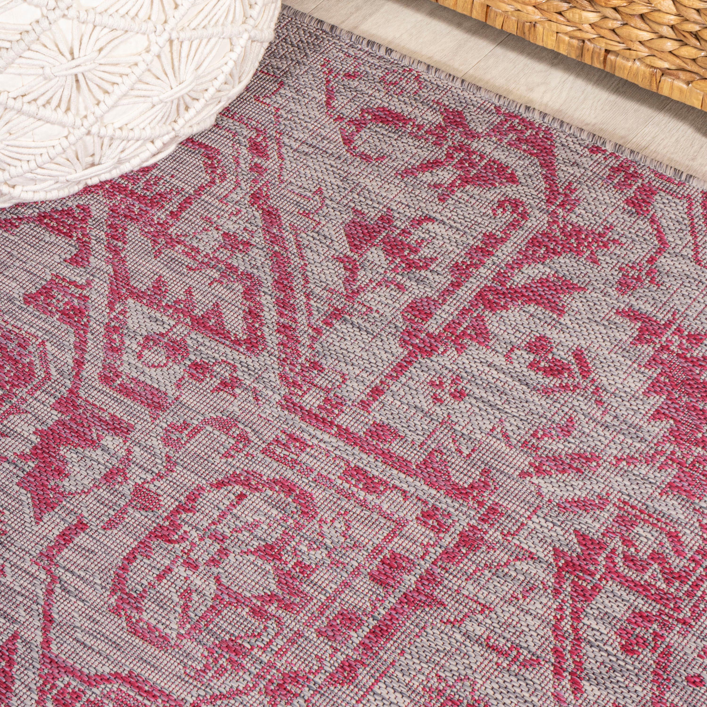 4' x 6' Estrella Bohemian Medallion Textured Weave Indoor/Outdoor Area Rug, Light Gray/Fuchsia - JONATHAN Y