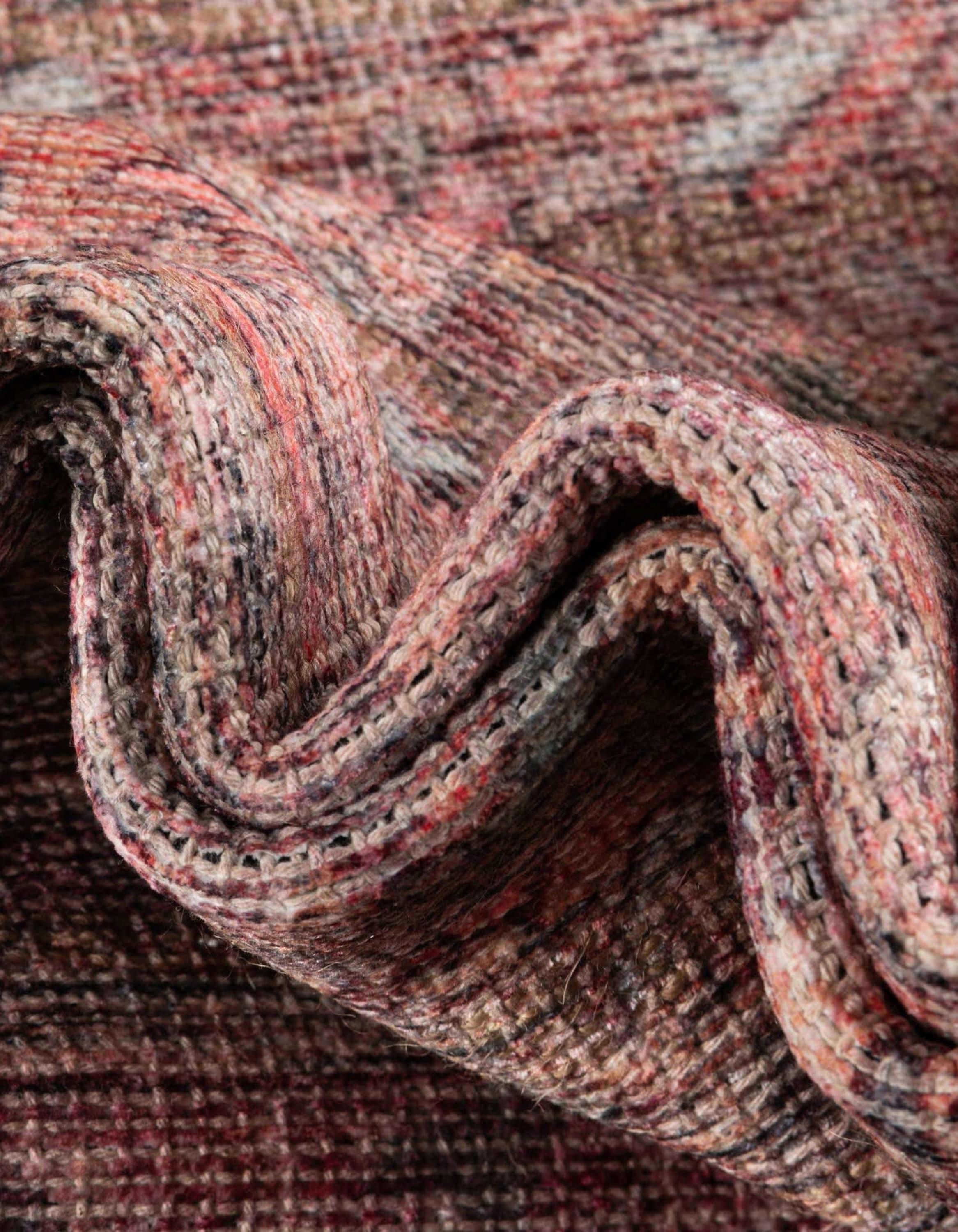 Unique Loom 5' 3 x 5' 3 Nostalgia Euphoria Machine Washable Rust Red and Brown Area Rug