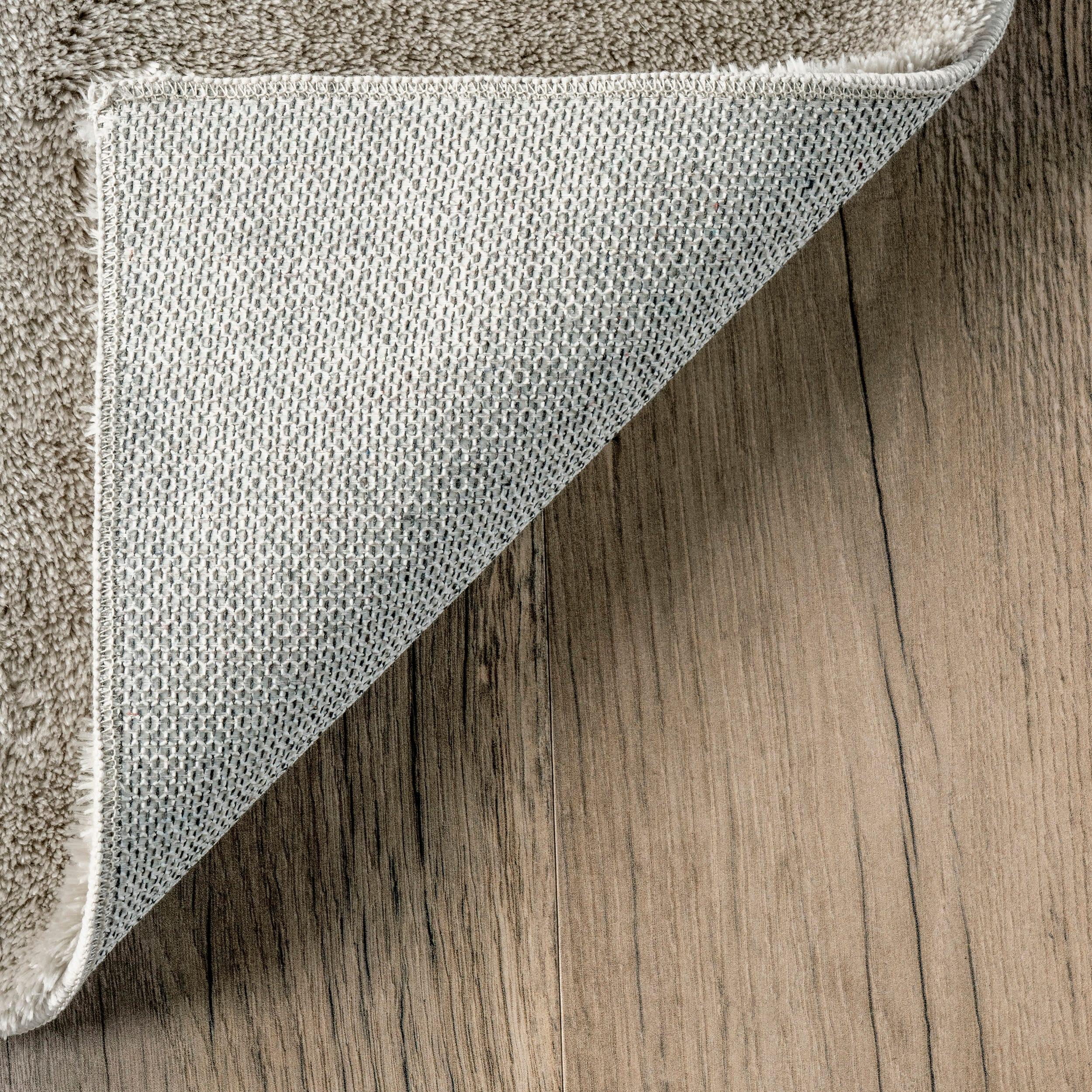 Nuloom Loni Cozy Plush Solid Pet Friendly Premium Machine Washable Shag Area Rug, 5' x 8', Beige