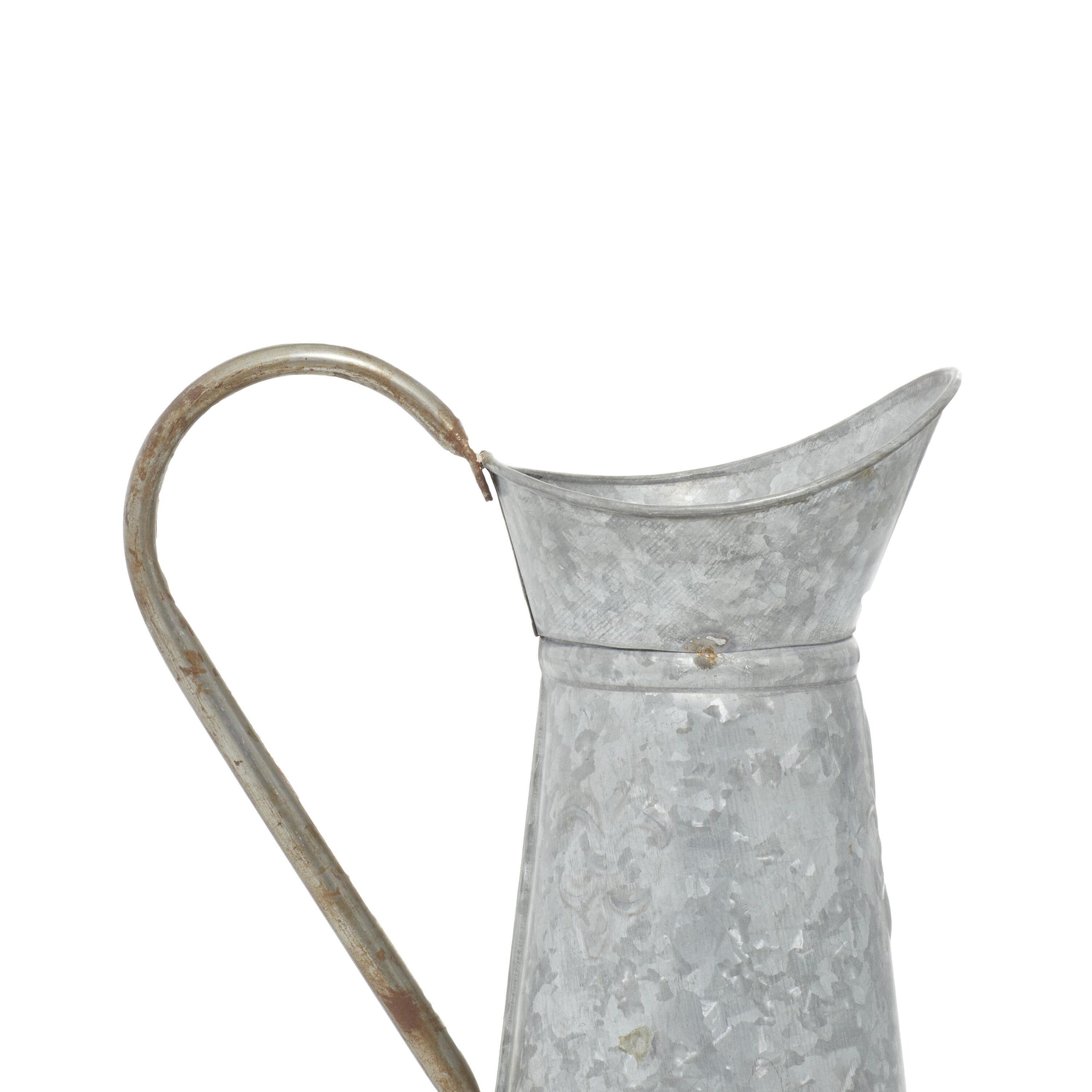 DecMode 10" x 12" Indoor Outdoor Brown Metal Watering Can Planter