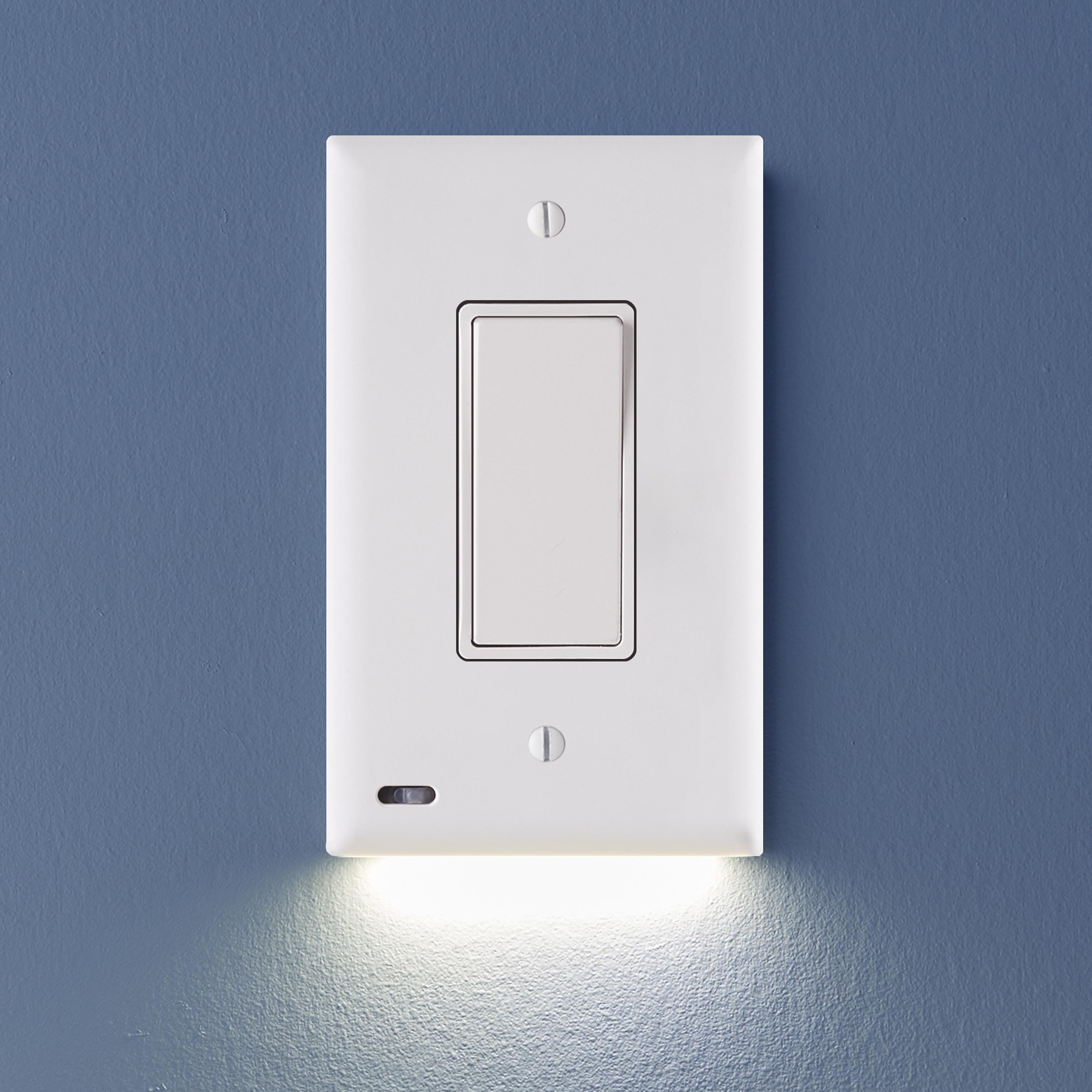 Single - SnapPower SwitchLight - LED Night Light - for Single-Pole Light Switches - Light Switch Plate with LED Night Lights - Adjust Brightness - Auto On/Off Sensor - (Rocker, White)