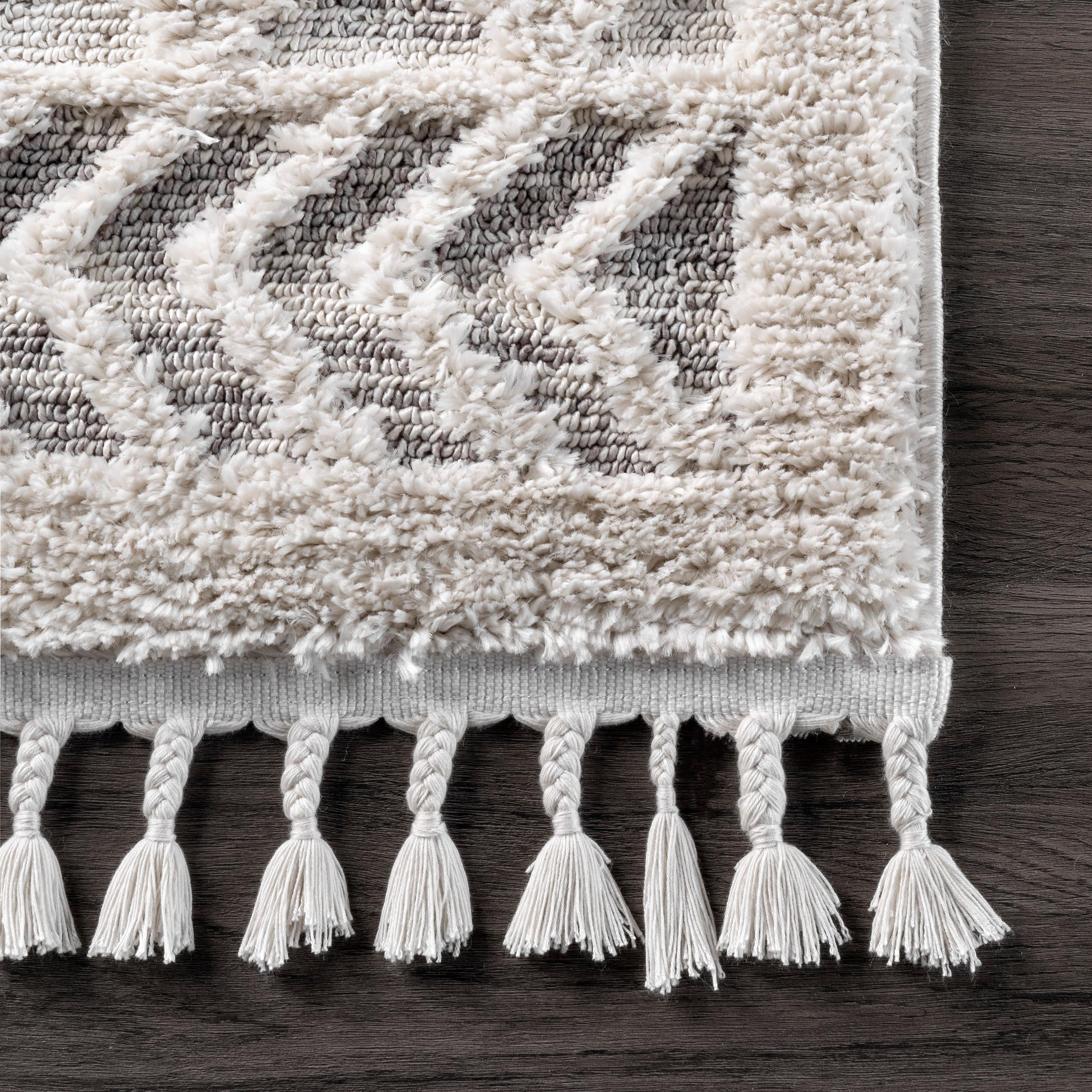 Nuloom 2x3 Ansley Moroccan Tassel Indoor Area Rug, Light Grey, Textured Bohemian Design, Plush High Pile, Stain Resistant, Bedroom, Living Room