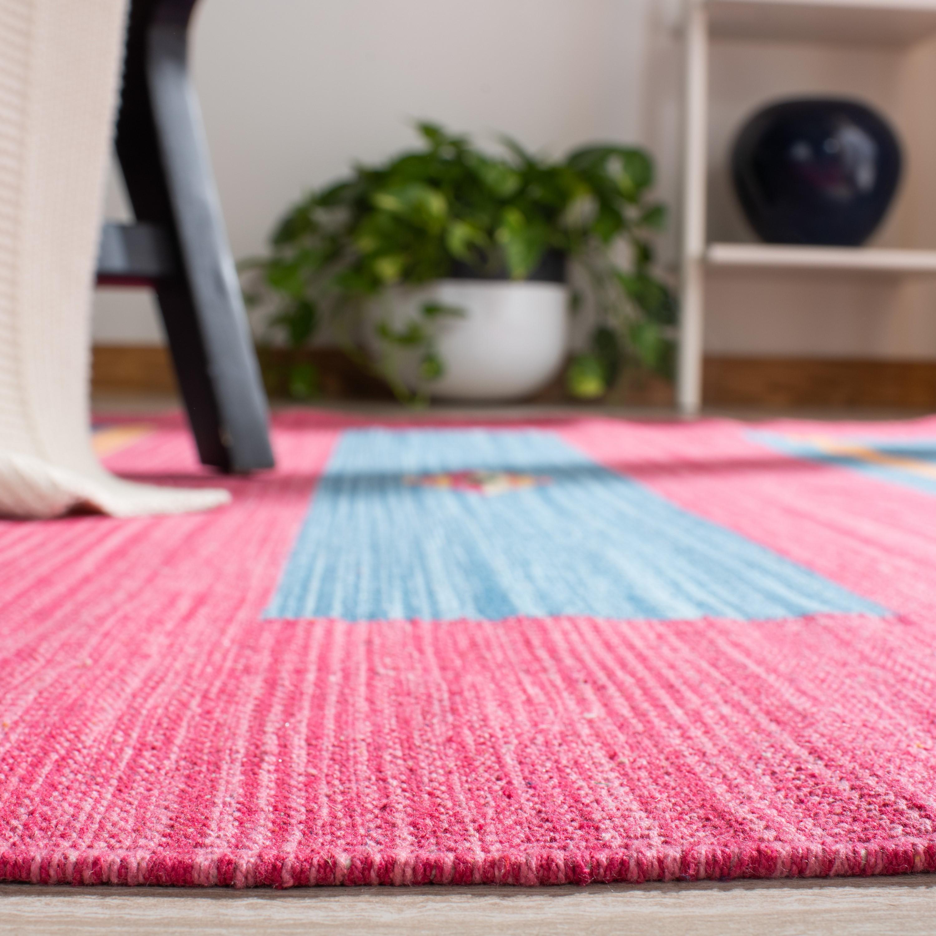 Montauk MTK551 Hand Woven Area Rug - Red/Blue - 3'x5' - Safavieh.