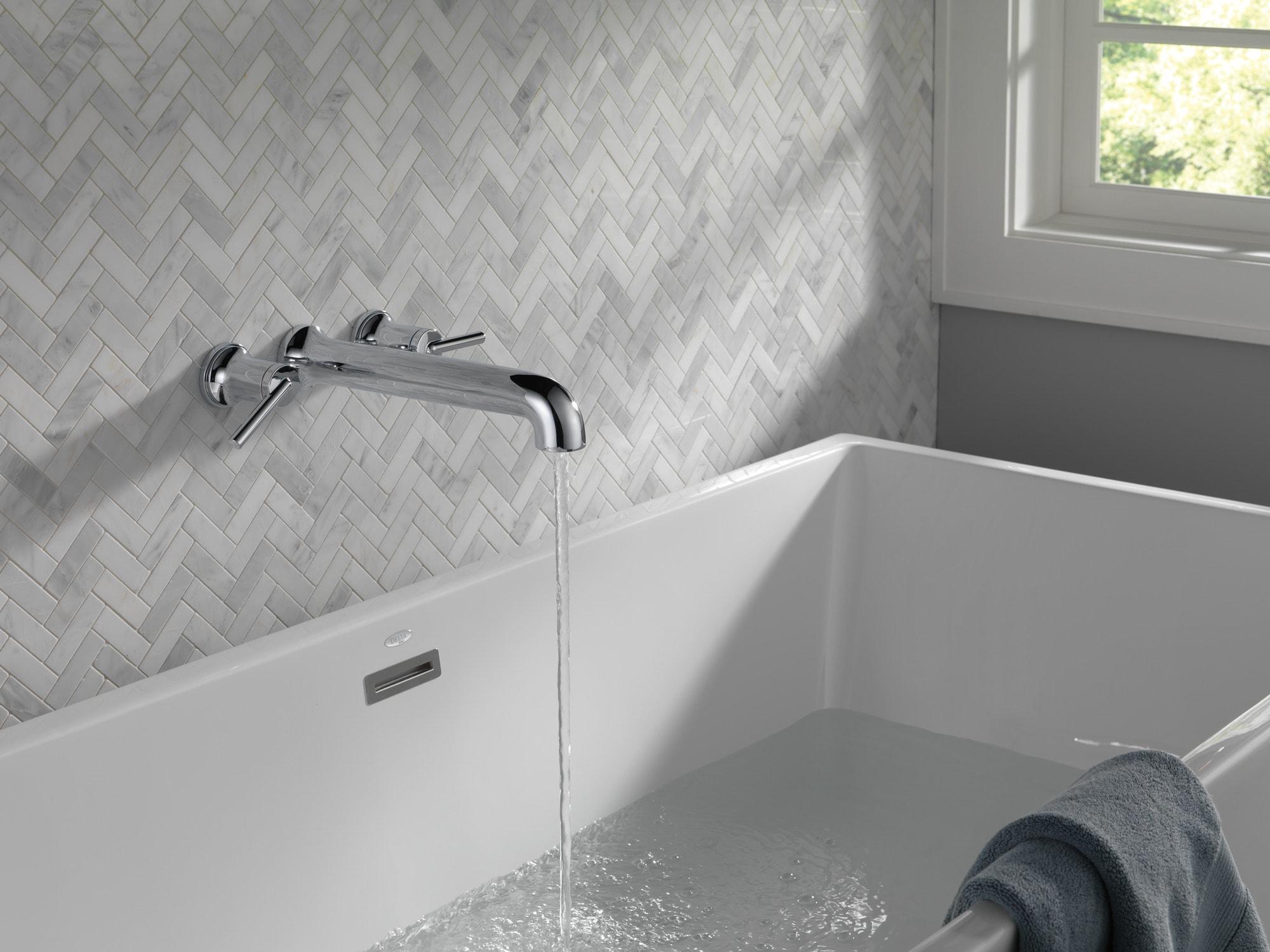 Contemporary Double Handle Wall Mounted Roman Tub Faucet