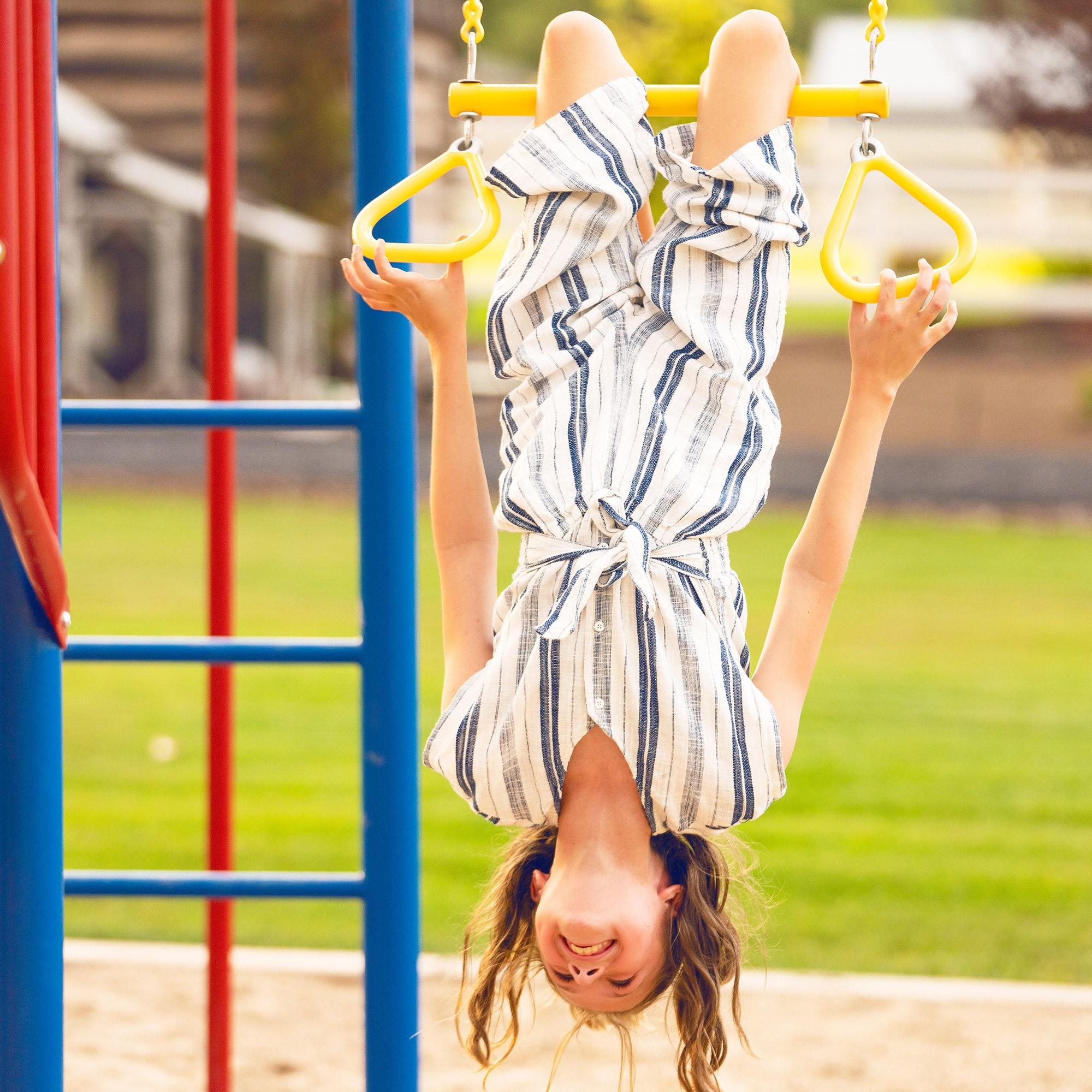 Monkey Bar Adventure Swing Set (primary)