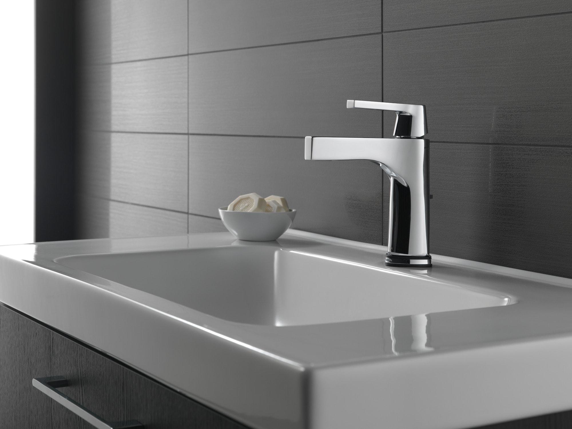 Zura Single Hole Touch2O Bathroom Faucet with Touchless Technology