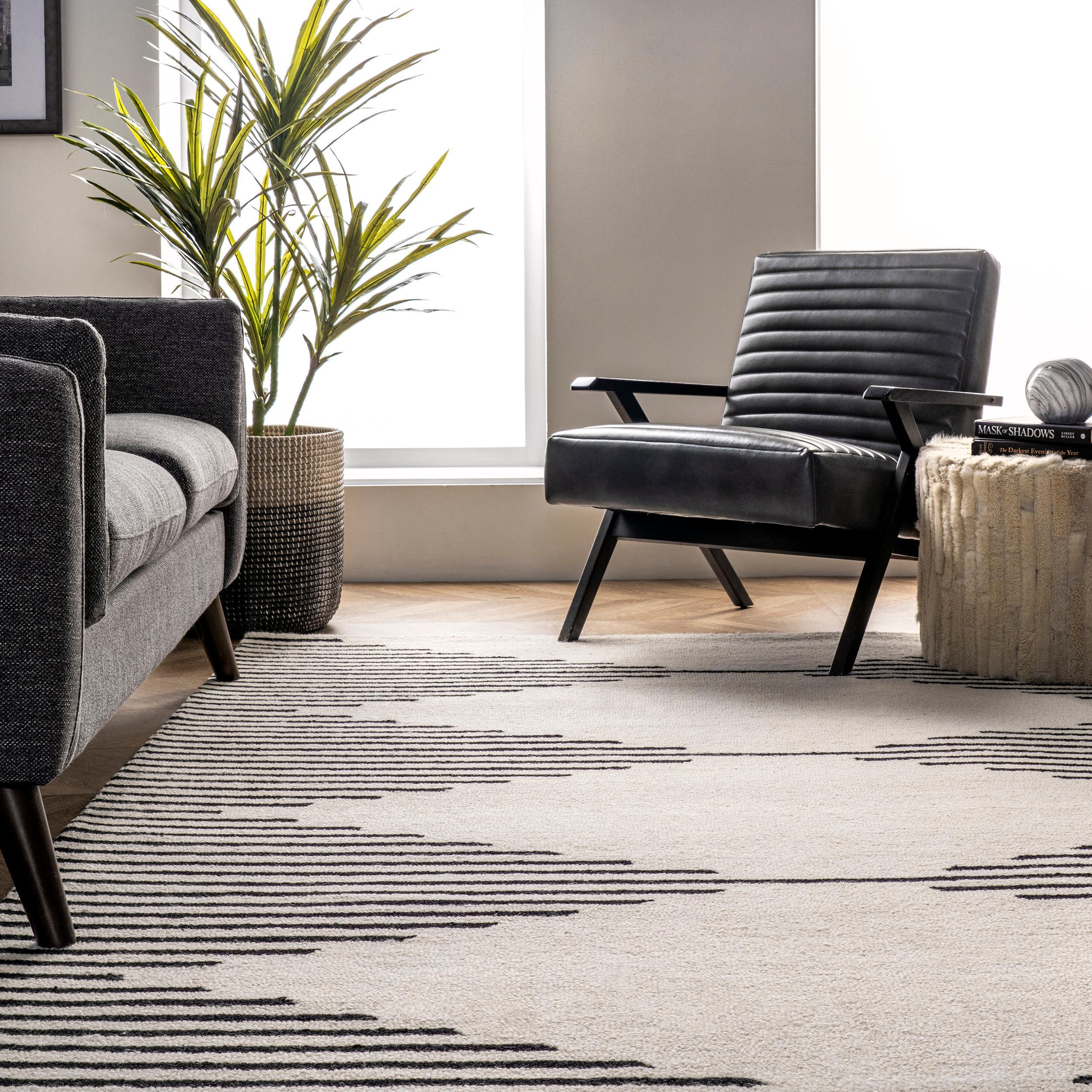 nuLOOM Flynn Handmade Contemporary Wool Runner Rug, 2' x 8', Ivory