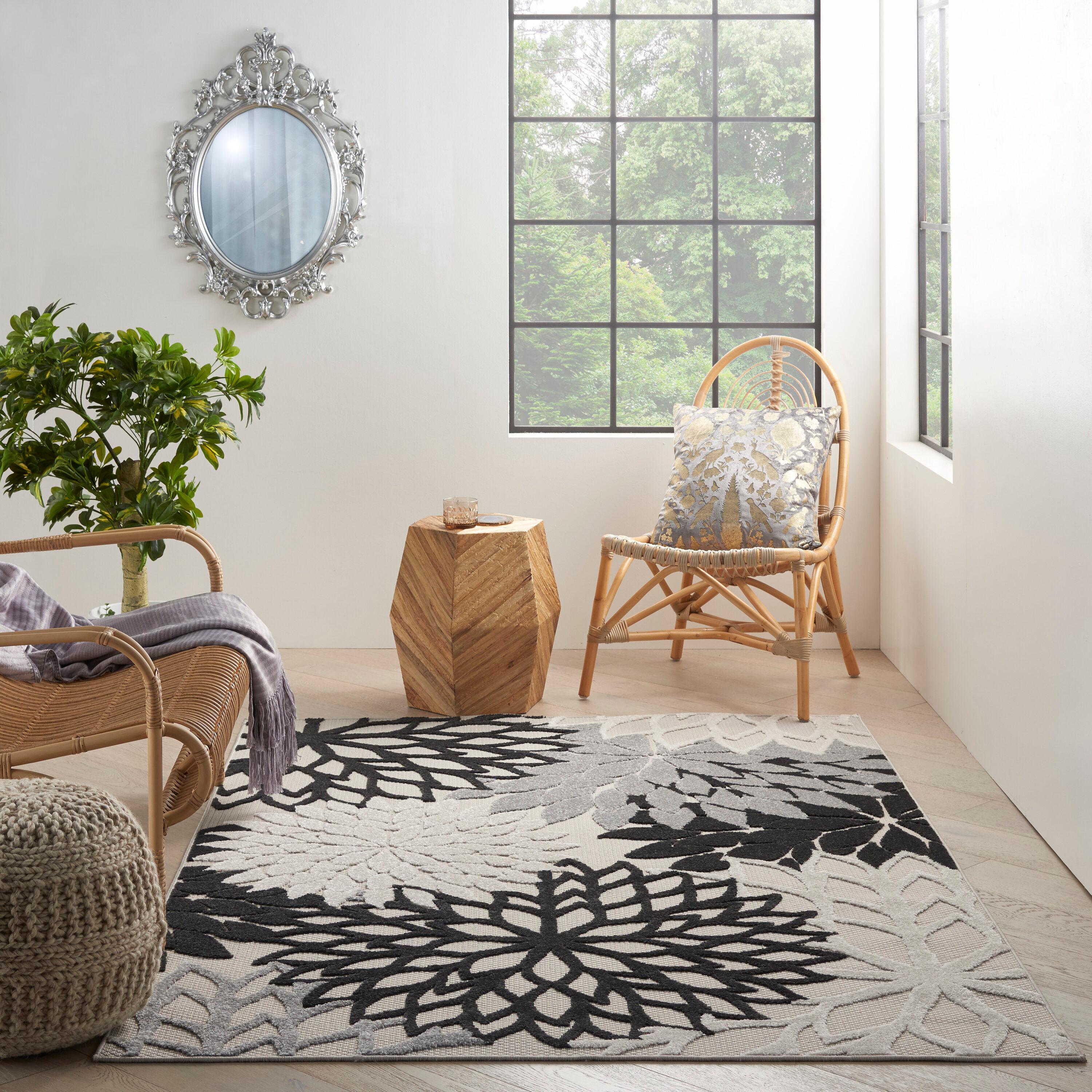 Nourison Aloha Floral Bloom Flatweave High-Low Indoor Outdoor Area Rug Black White 3'6" x 5'6"