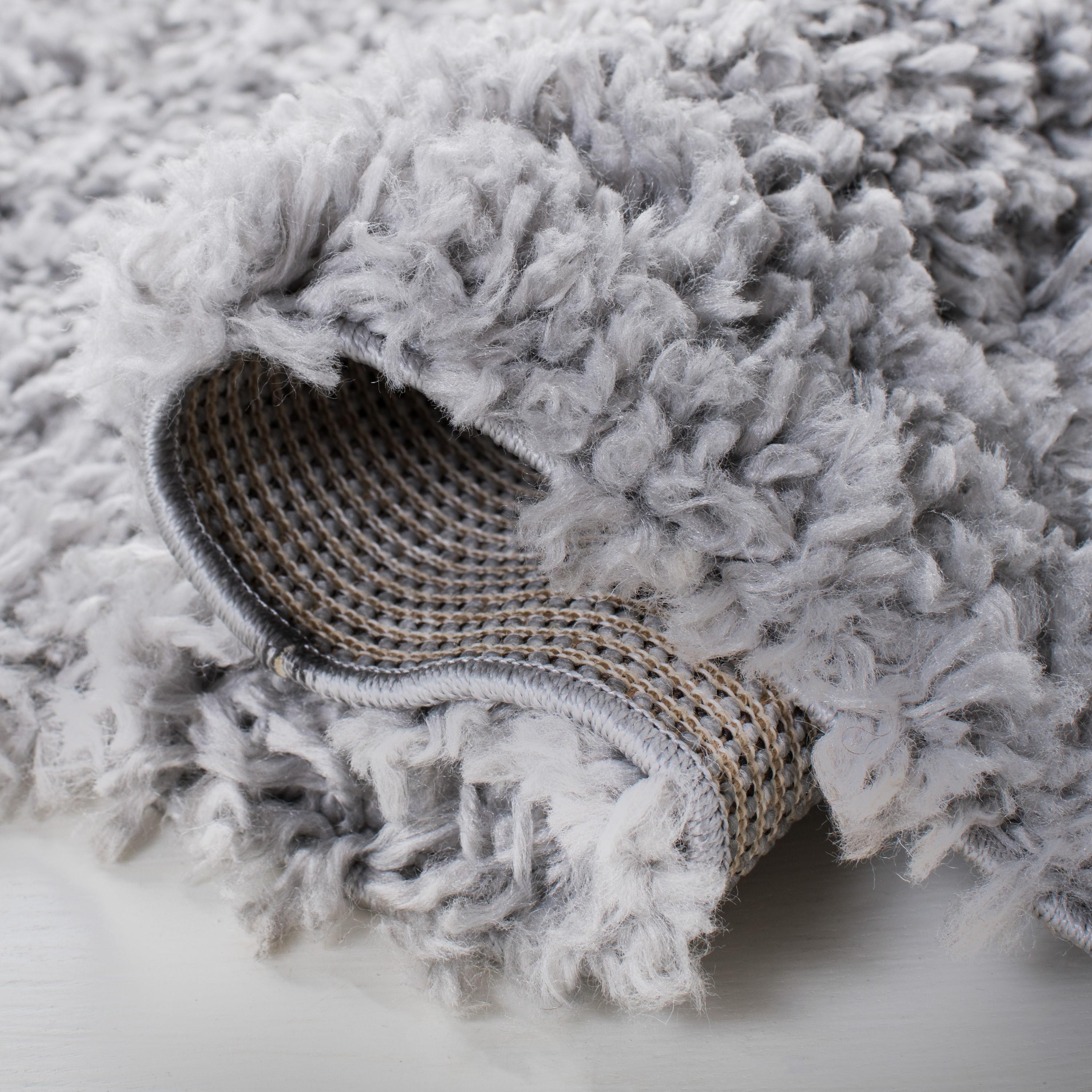 Safavieh August Shag 2 x 11 (ft) Loomed Polypropylene Silver Rectangular Indoor Solid Farmhouse/Cottage Runner rug