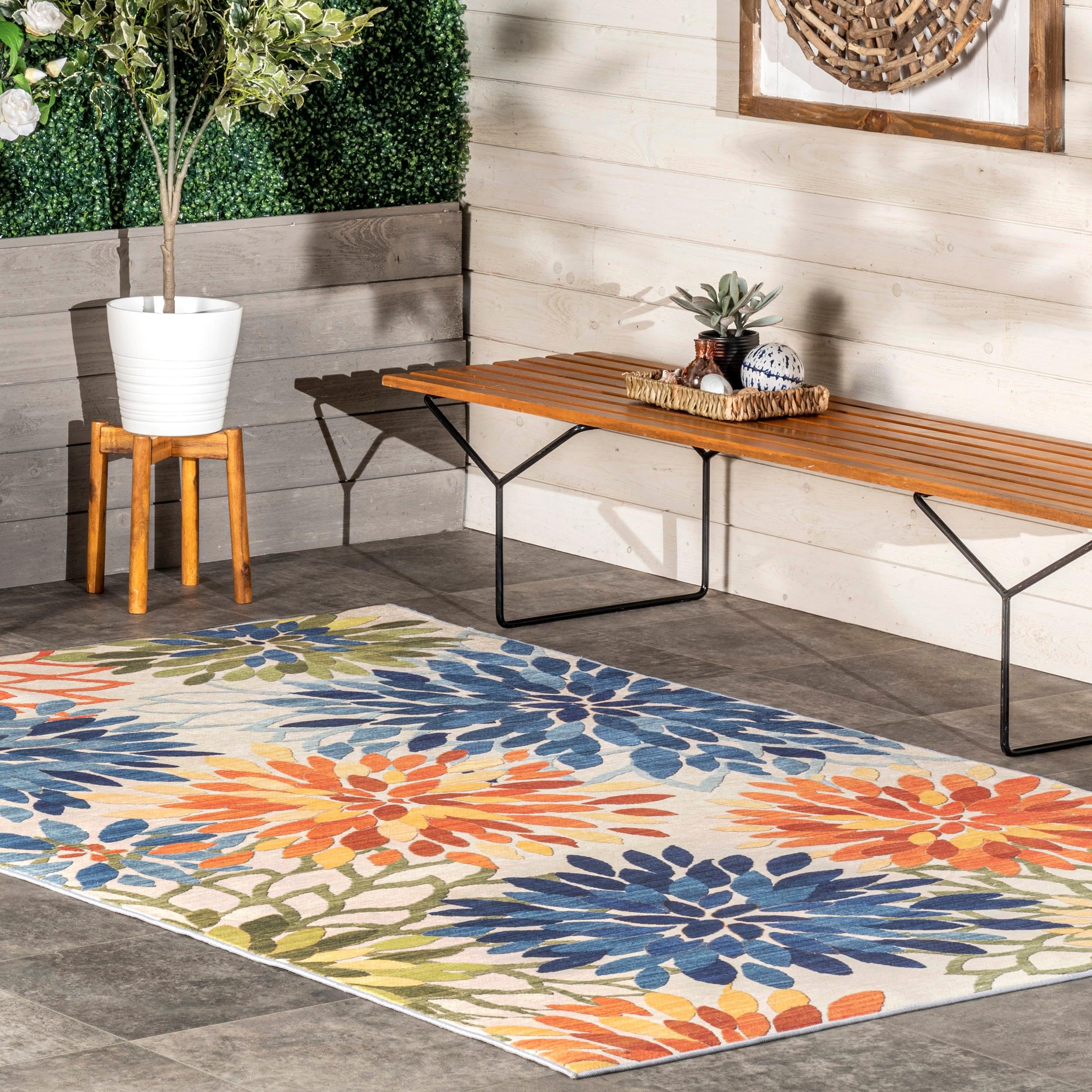 Nuloom Rosana Floral & Paisley 8 Square Machine Washable Indoor/Outdoor Area Rug for Living Room Patio Deck Front Porch Kitchen, Multicolor/Ivory