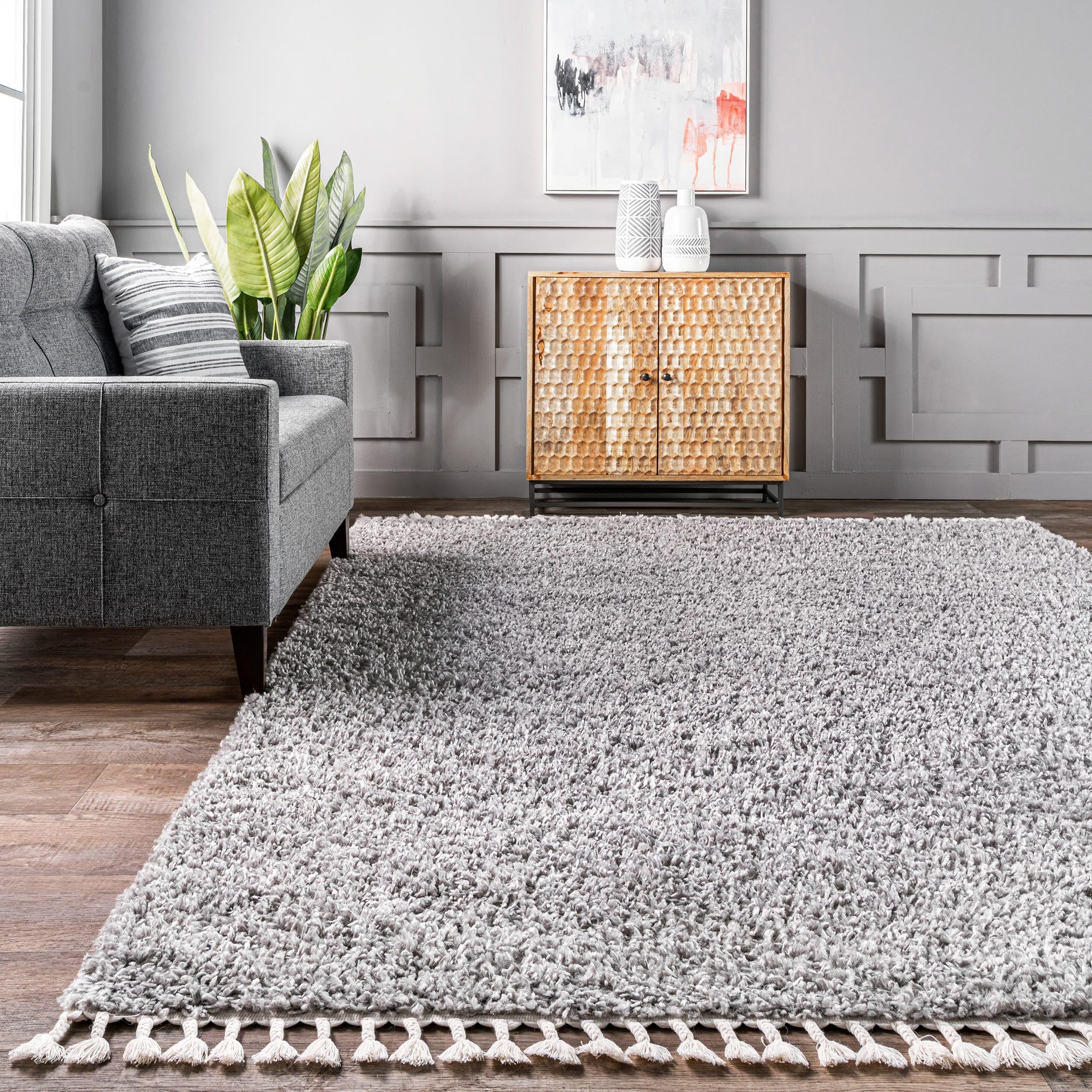 Nuloom Neva Solid 3x5 Accent Shag Indoor Area Rug for Living Room Bedroom Dining Room Nursery Entryway, Grey/Ivory