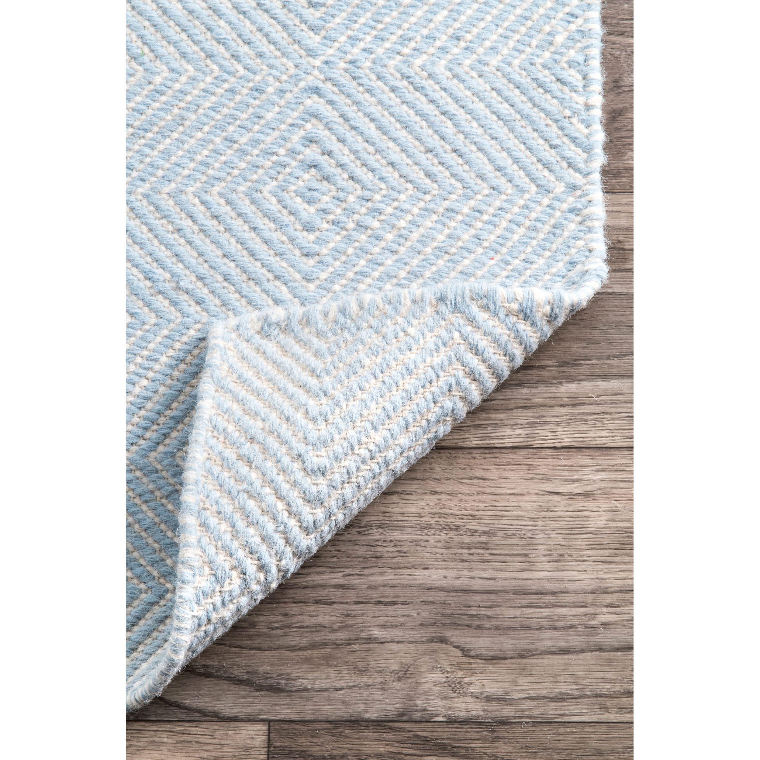 nuLOOM Hand Woven Ago Wool Area Rug, 5' x 8', Light Blue