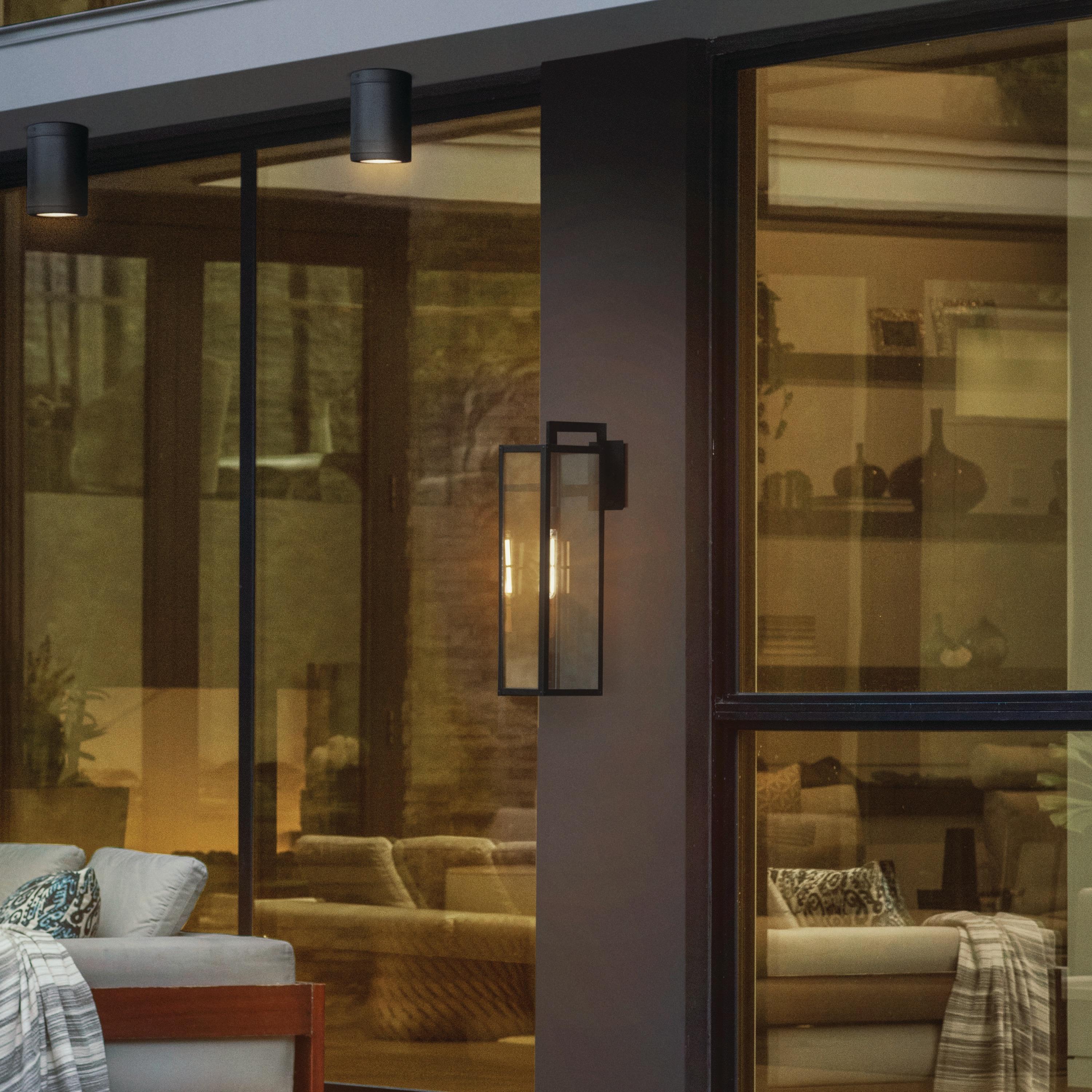 Hinkley Lighting - Republic - 1 Light Large Outdoor Wall Lantern in Transitional