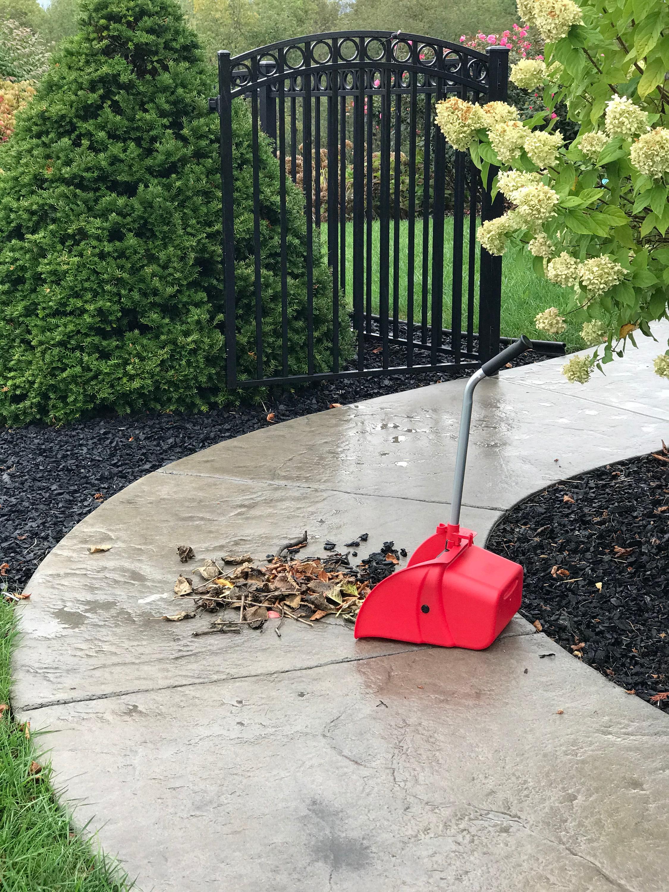 Laitner Brush Company 12" Jumbo Lobby Dustpan with Long Handle