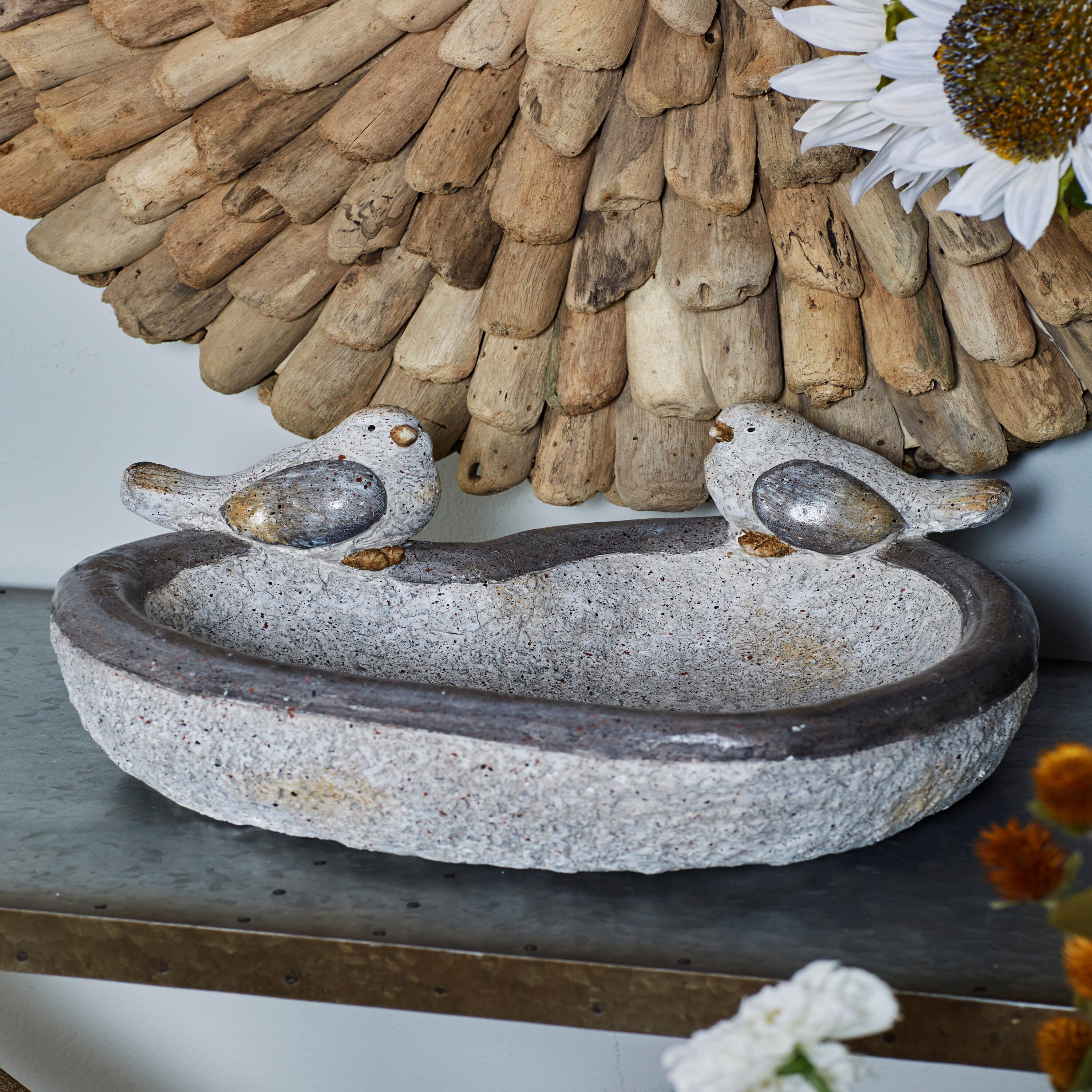 DecMode 6" Indoor Outdoor Bird Garden Sculpture with Bath Bowl