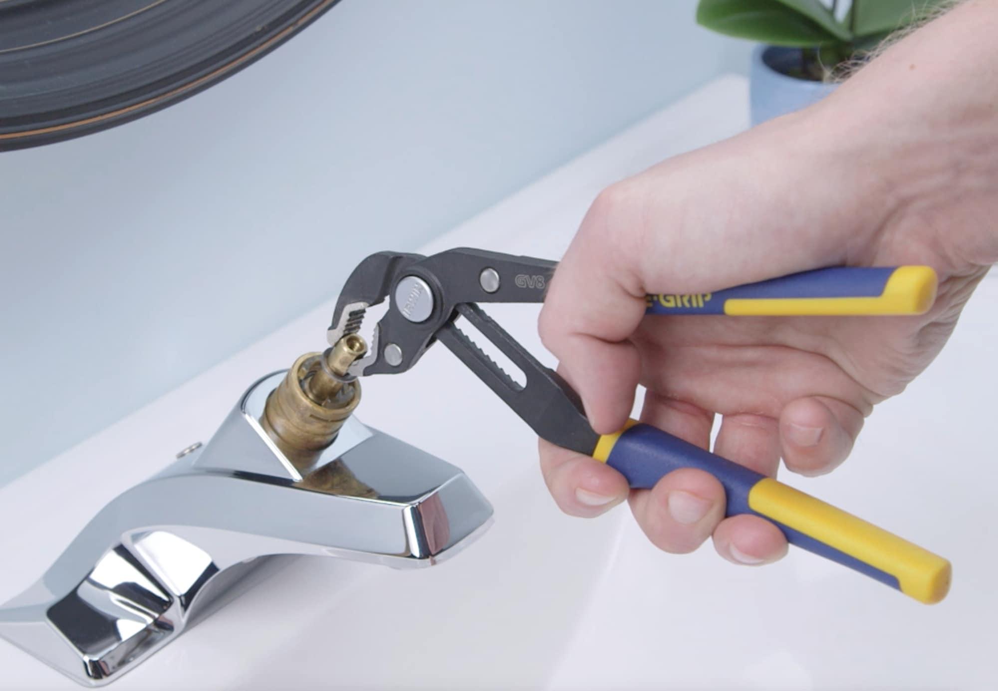 Single Handle Replacement Cartridge for Faucet Controls