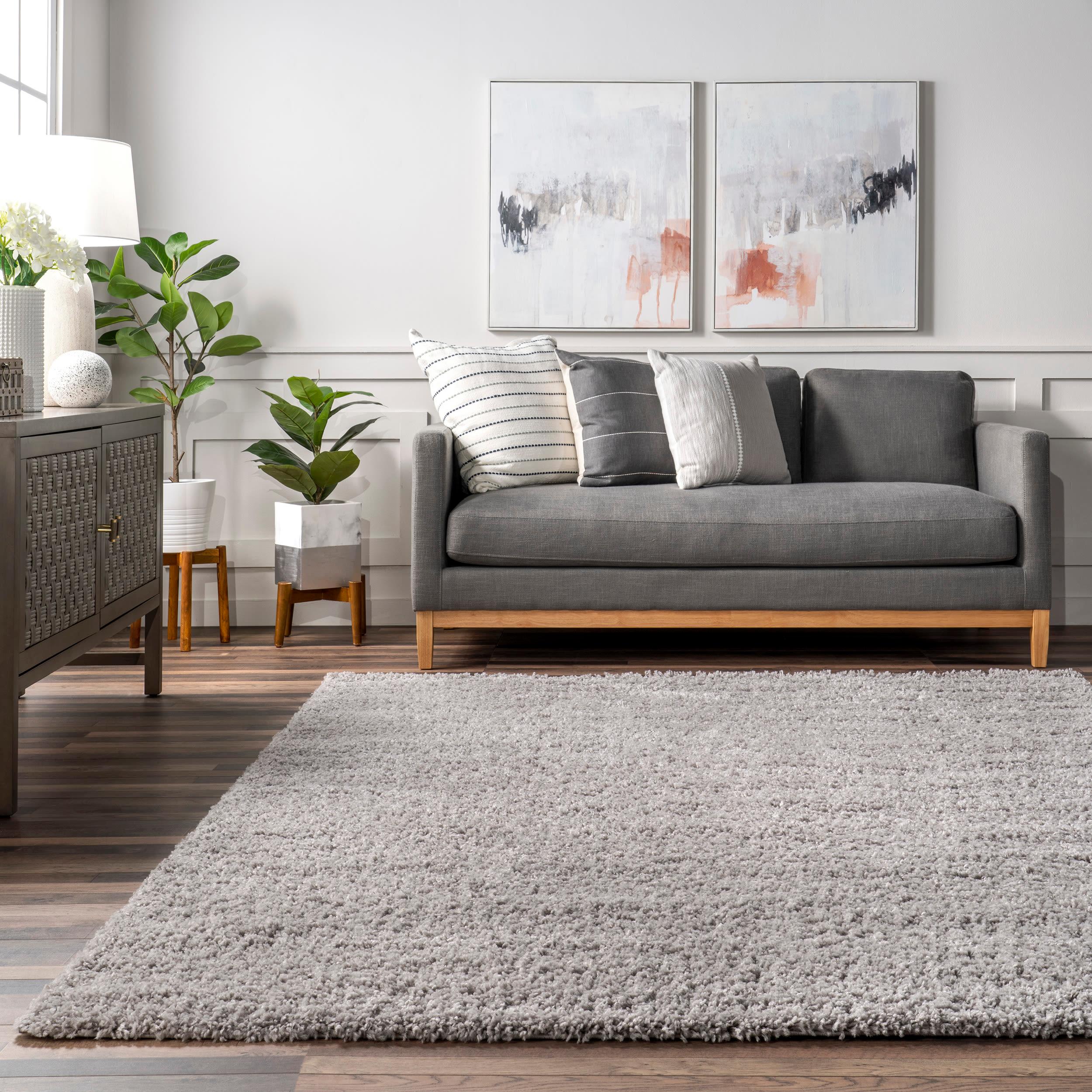 Luxurious Silver Shag Rectangular Area Rug - Synthetic, Easy Care