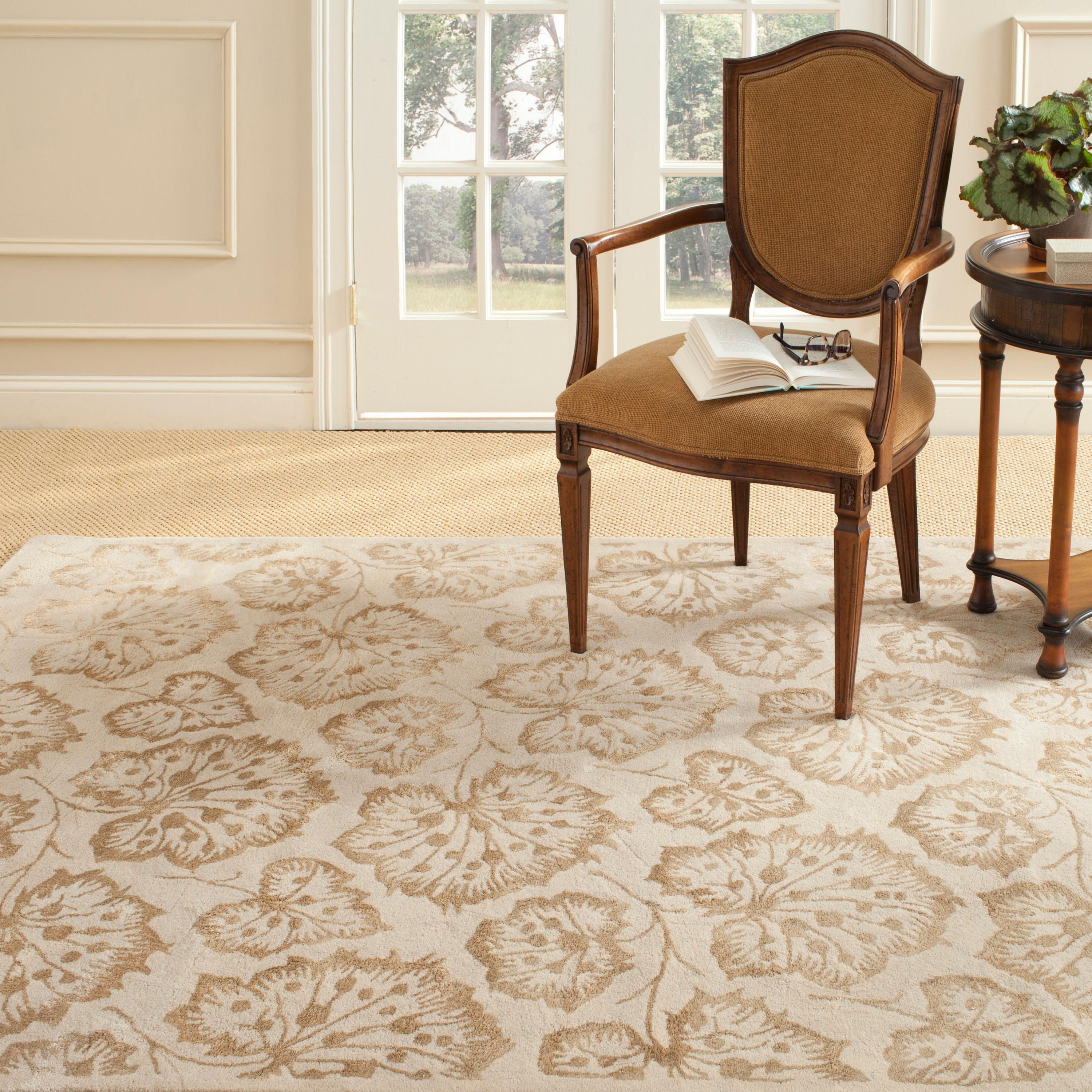 Geranium Leaf Martha Stewart Hand Tufted 50% Viscos, 50% Wool Floral Rug