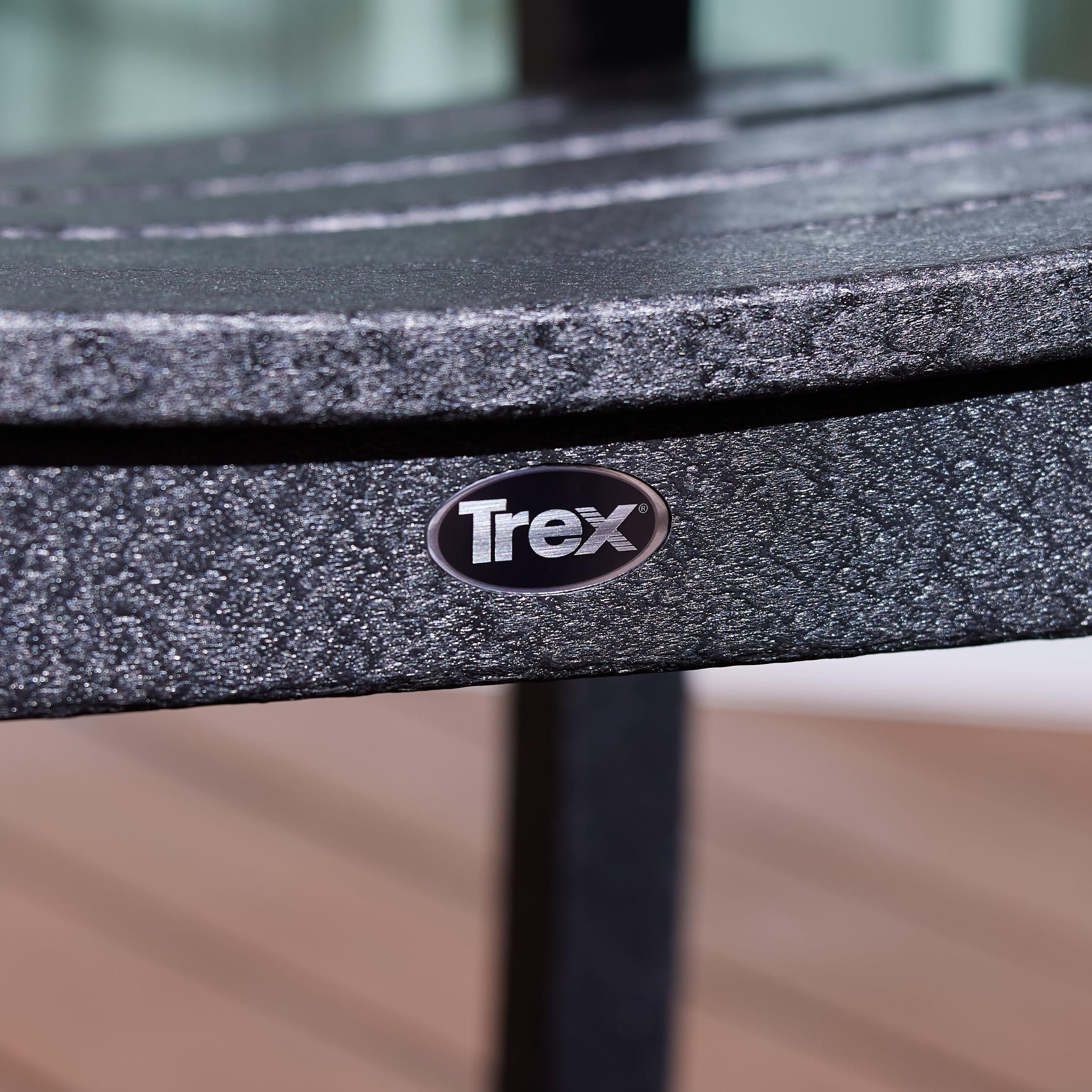 Monterey Bay 5-Piece Round Dining Set