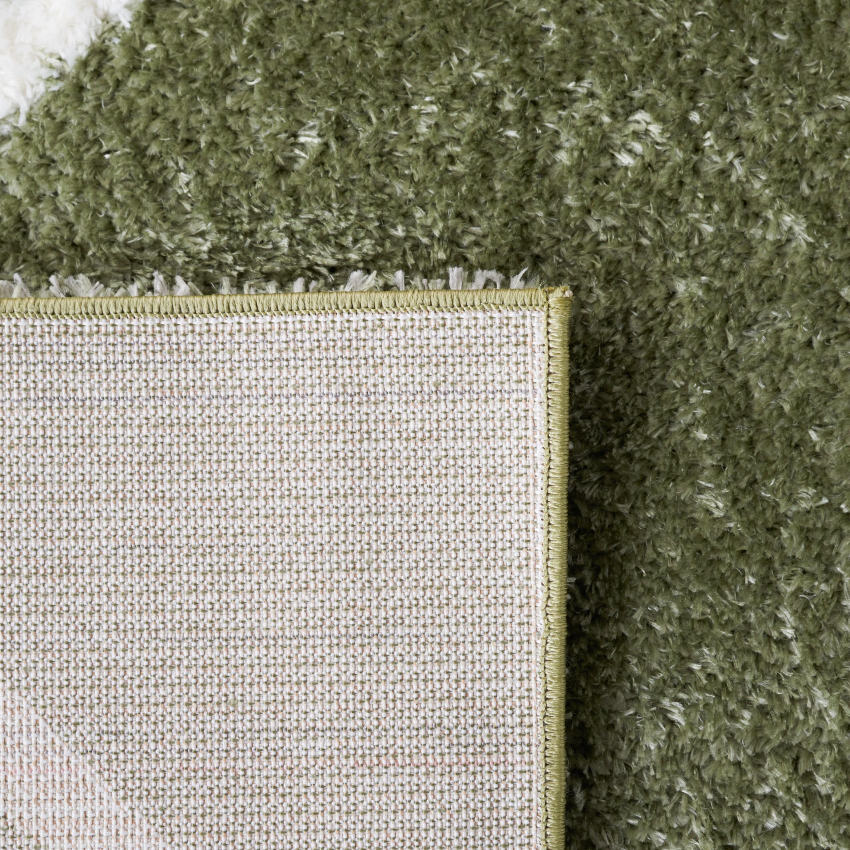 Tahoe Shag THO676 Power Loomed Area Rug - Sage/White - 5'x7' - Safavieh.