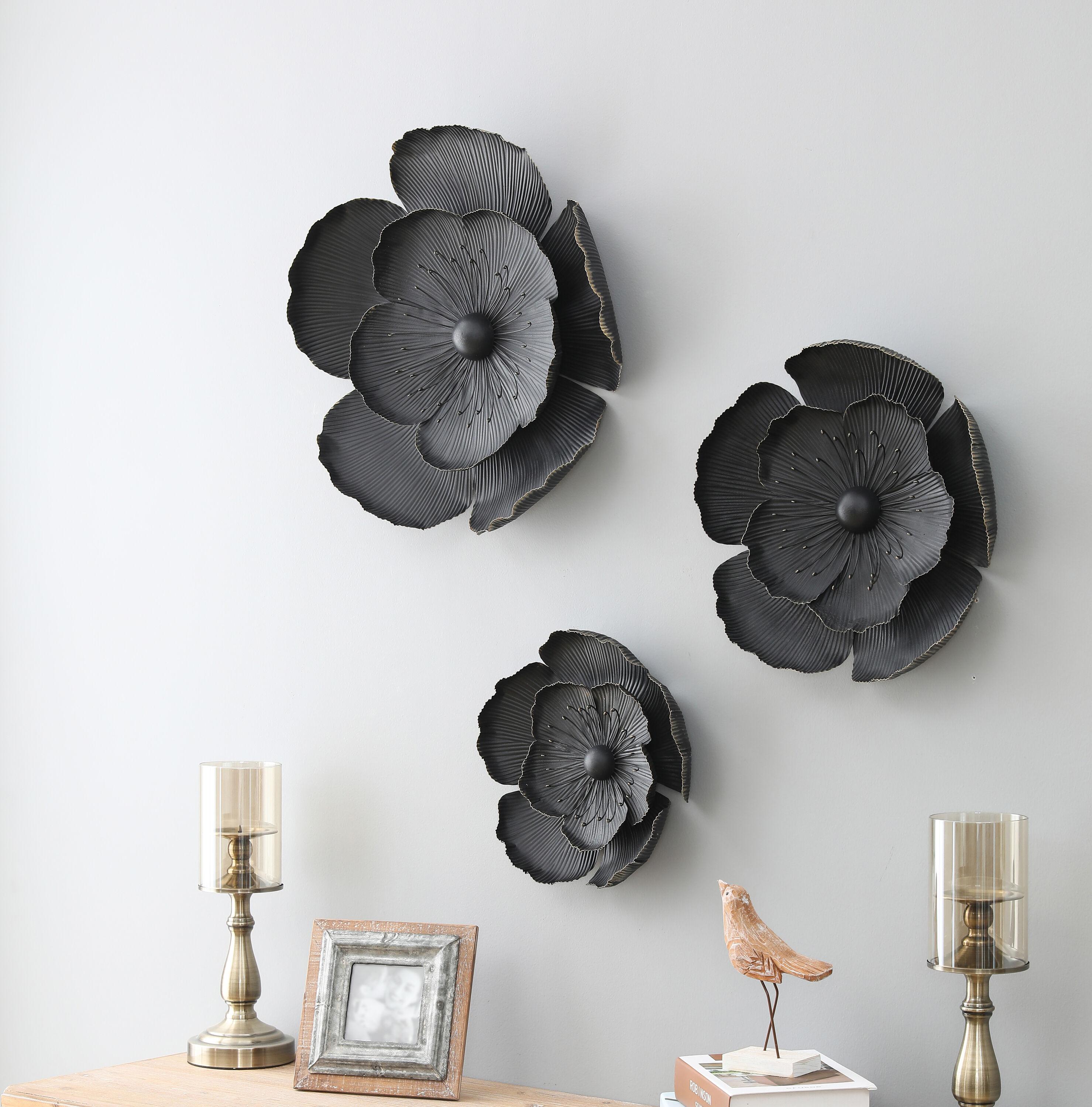 LuxenHome 3-Piece Black Metal Flowers Wall Decor