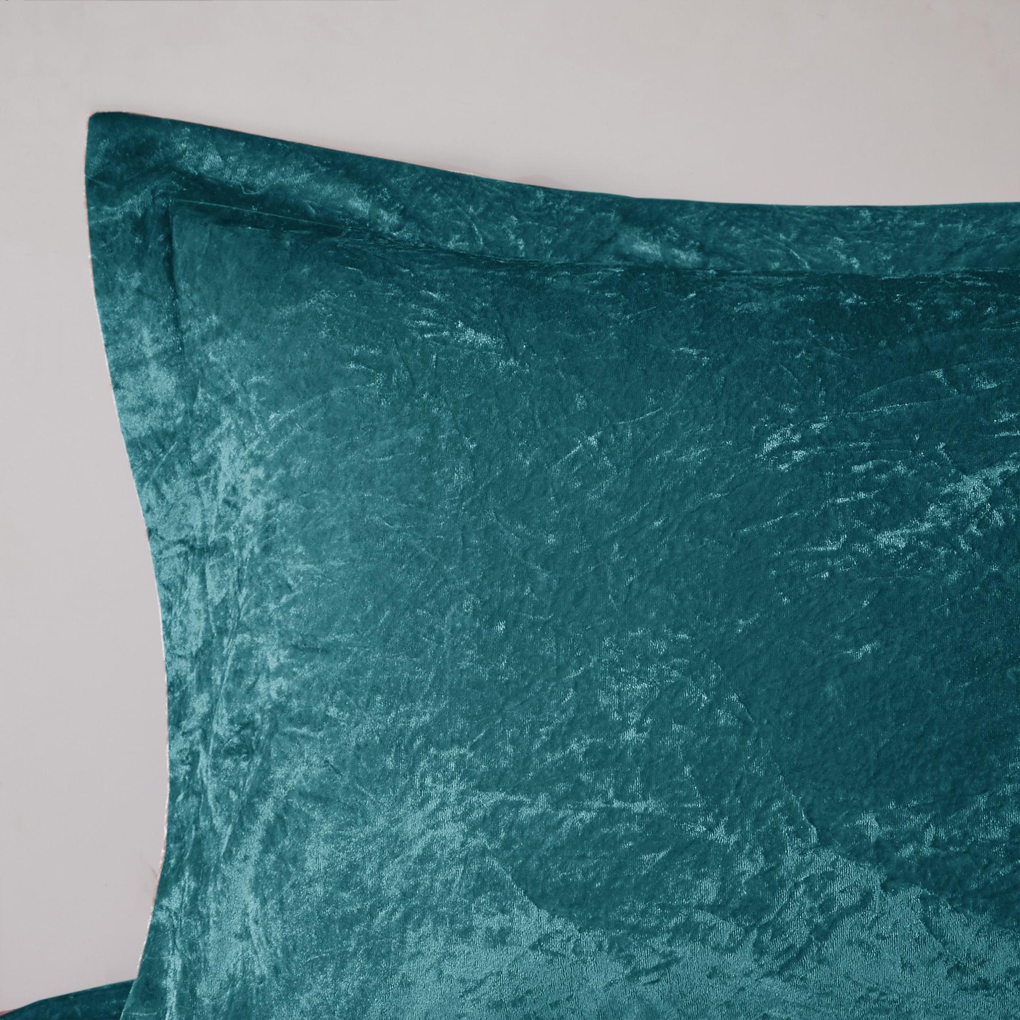 Intelligent Design King/Cal King Size Comforter Sets, 4-Piece Velvet Bedding Set for All Seasons, Teal Comforter Bed Set with Decor Pillow