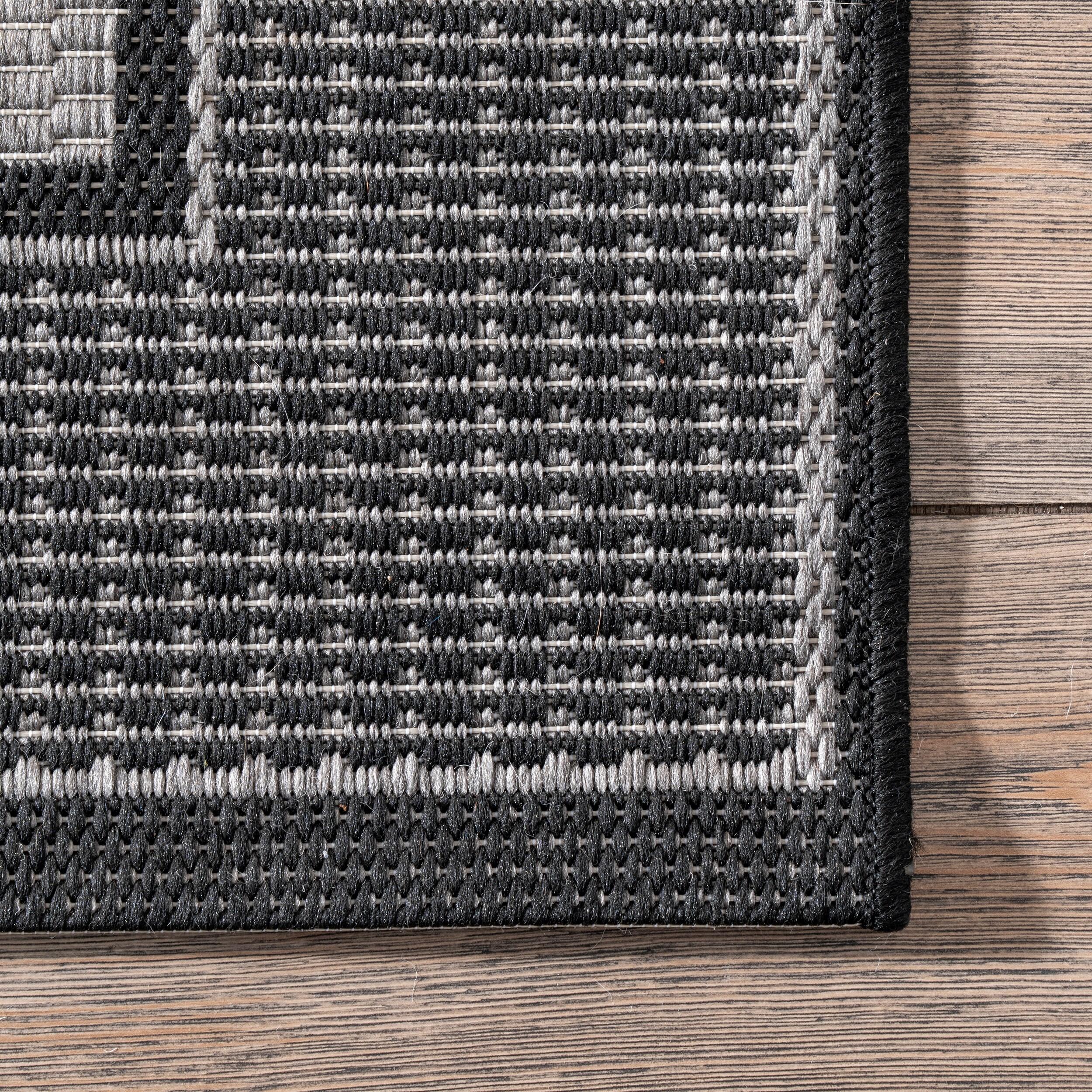 Nuloom Gris Bordered 6 Round Indoor/Outdoor Area Rug for Living Room Patio Deck Front Porch Kitchen, Grey/Black