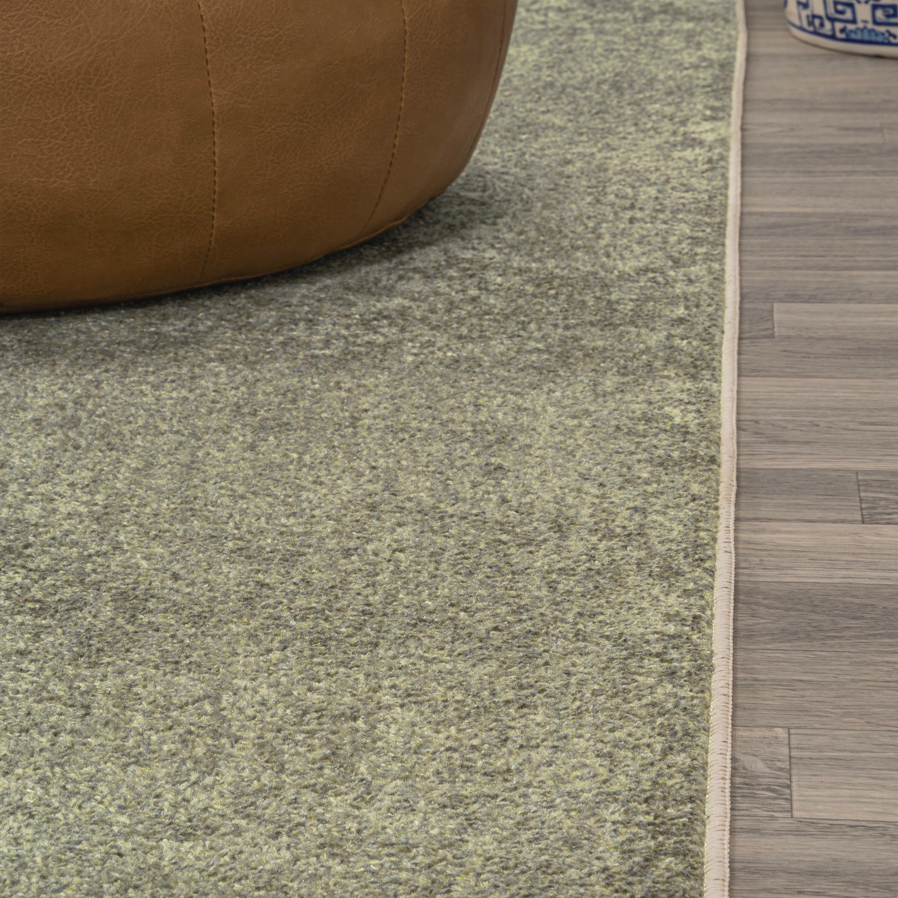 JONATHAN Y Twyla Classic Solid Low-Pile Machine-Washable Sage Green 5 ft. x 8 ft. Area Rug
