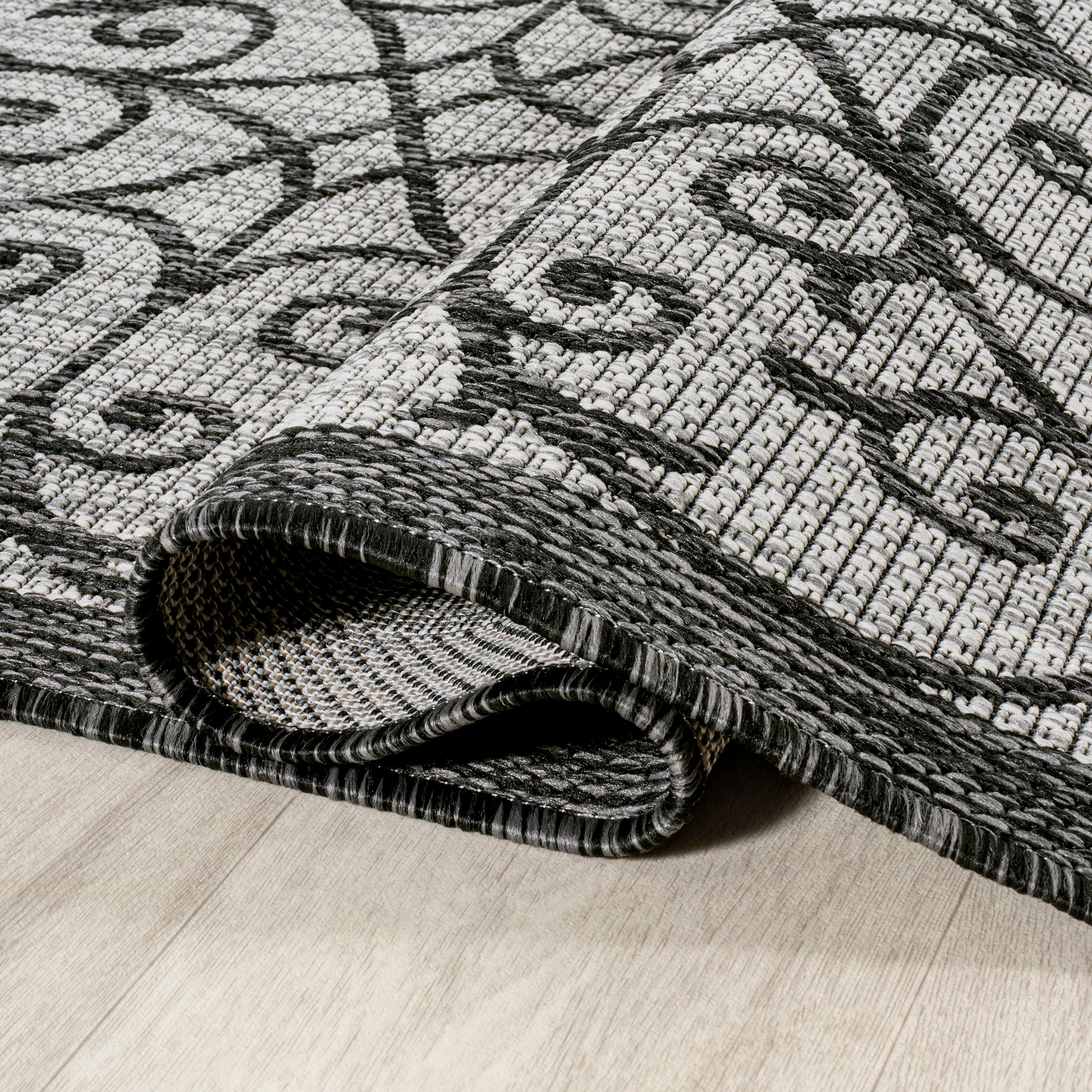8' x 10' Madrid Vintage Filigree Textured Weave Indoor/Outdoor Area Rug, Light Gray/Black - JONATHAN Y