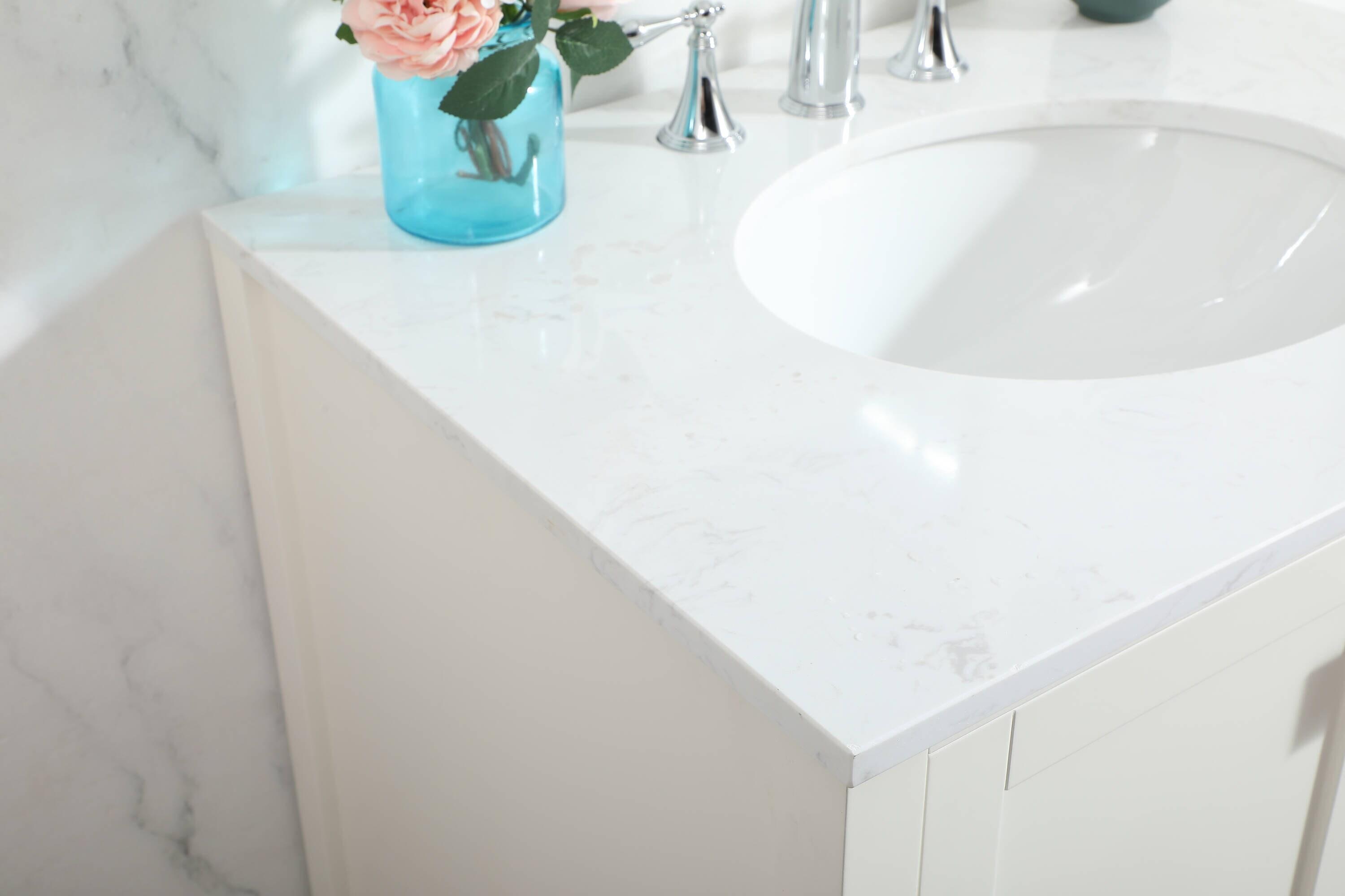 Elegant Decor Irene 30" Zinc Alloy MDF Single Bathroom Vanity in White