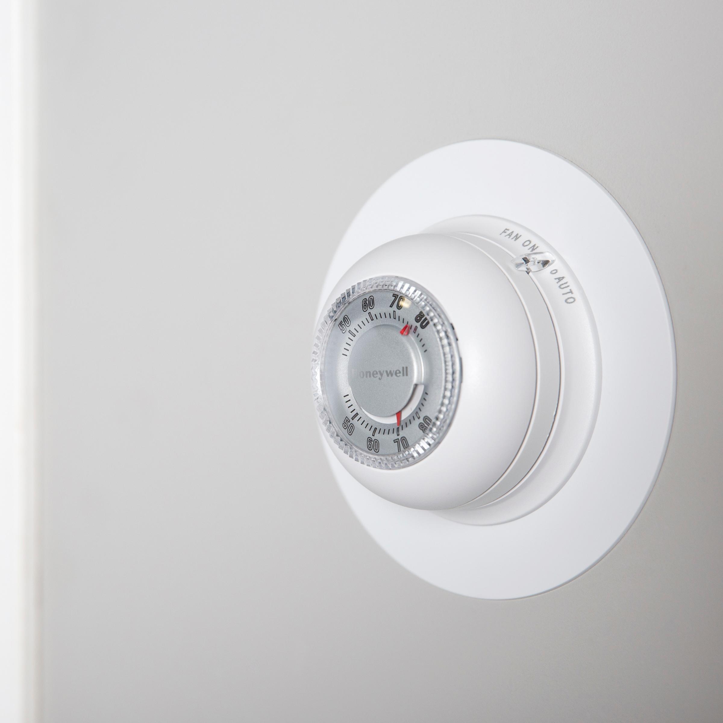 Honeywell Round Mechanical Thermostat Heat Only
