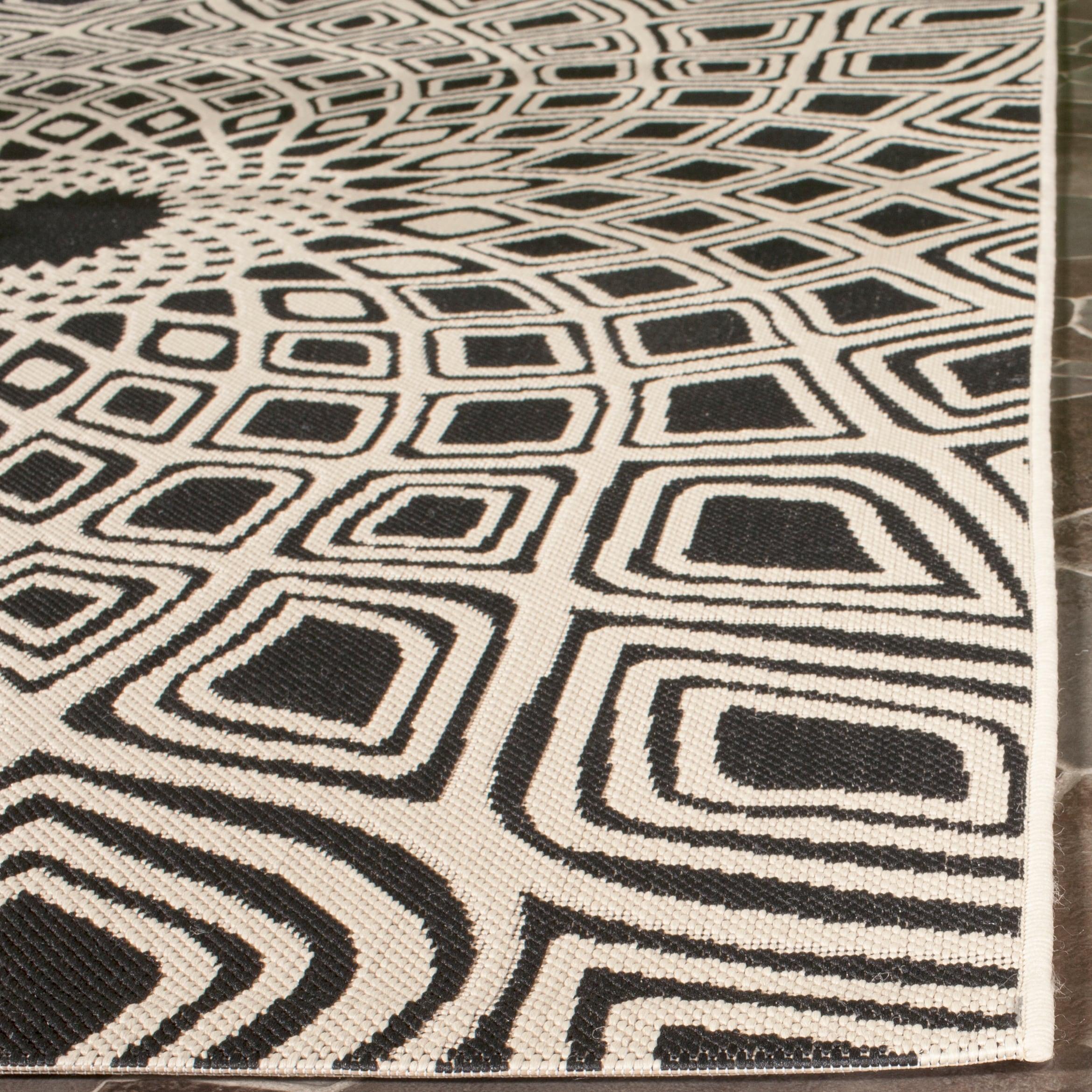 Courtyard CY6616 Power Loomed Indoor/Outdoor Area Rug - Black/Beige - 5'3"x7'7" - Safavieh.