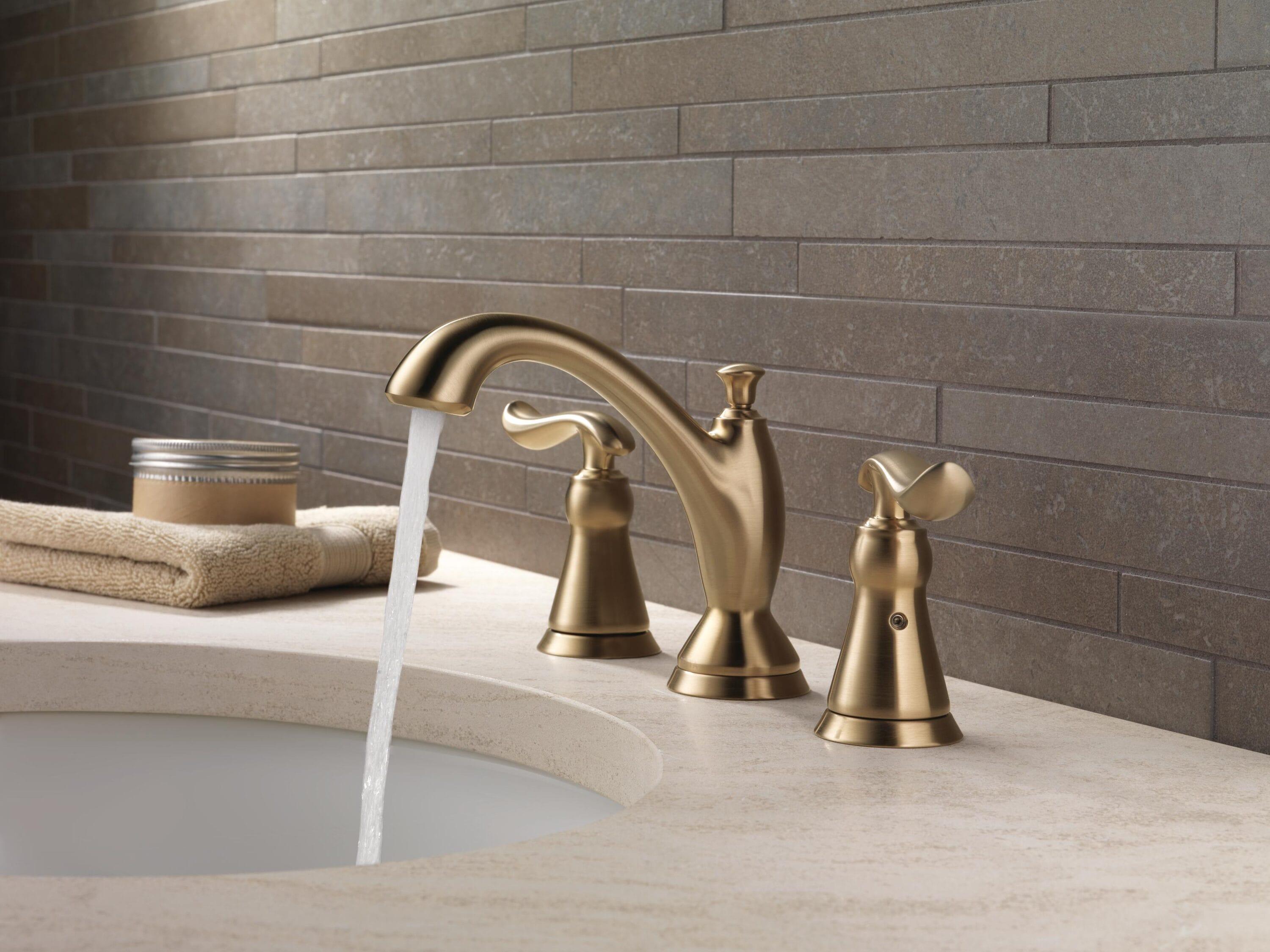 Linden Widespread Bathroom Faucet 3 Hole, 2-handle Bathroom Sink Faucet with Drain Assembly