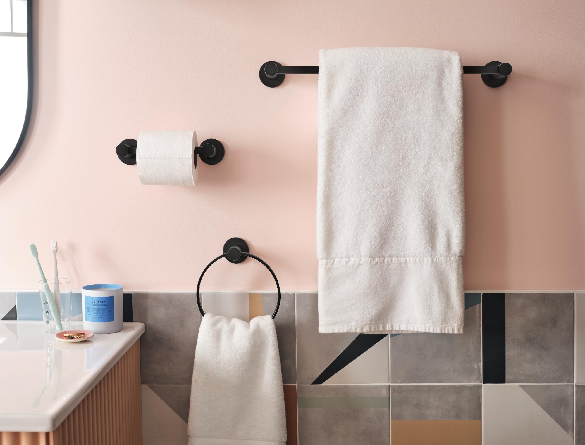 Preston 18" Wall Mounted Towel Bar