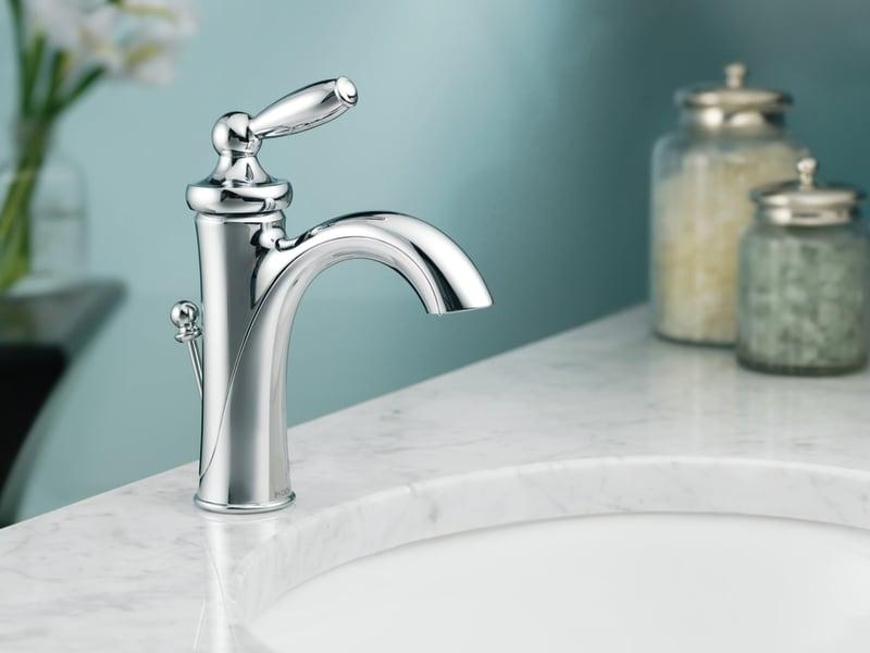 Brantford Single Hole Bathroom Faucet with Drain Assembly