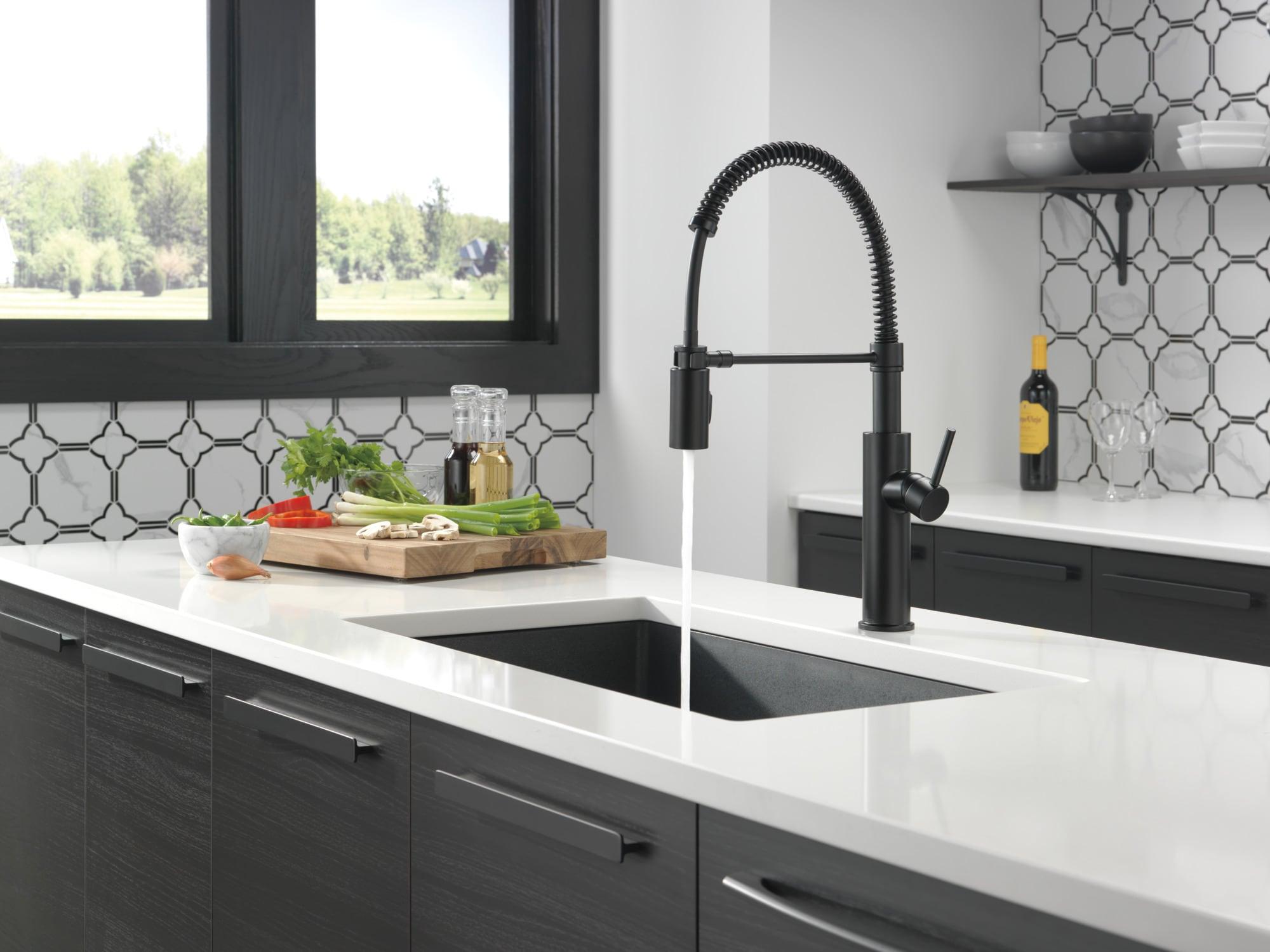 Antoni Pro Commercial Pull Down Sprayer Kitchen Sink Faucet