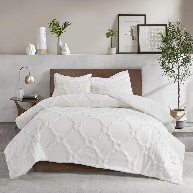 Pacey 3 Piece Tufted Cotton Chenille Comforter Set