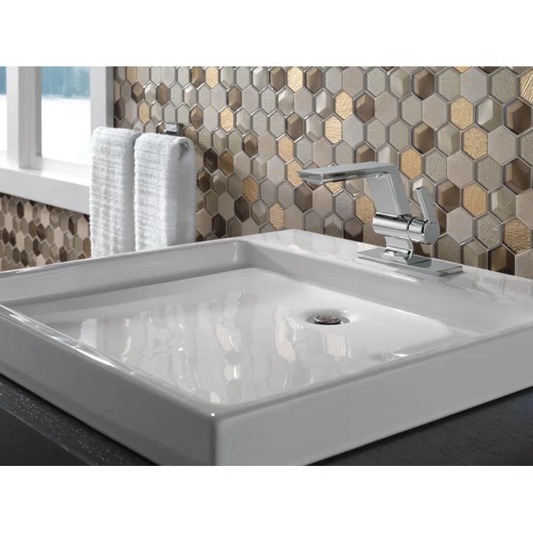 Pivotal Single Hole Bathroom Faucet with Drain Assembly and DIAMOND™ Seal Technology