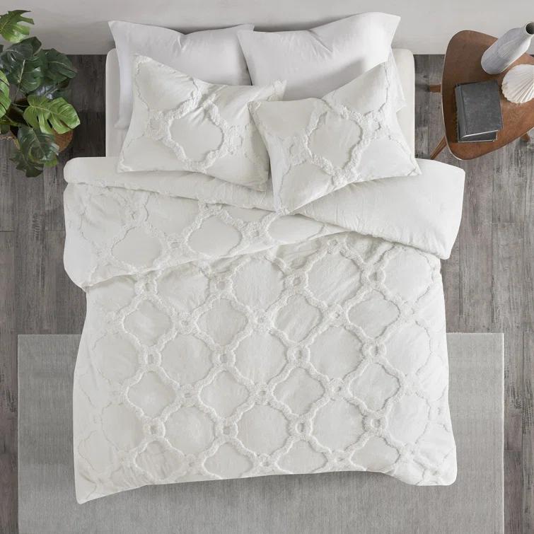 Pacey 3 Piece Tufted Cotton Chenille Comforter Set