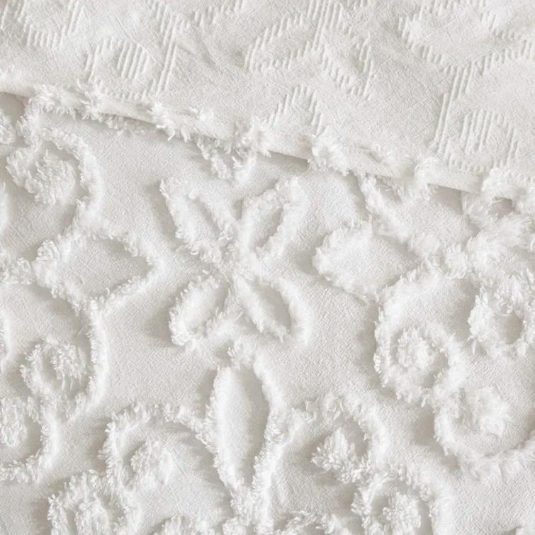 Kelly Clarkson Home Emberly 5 Piece Tufted Cotton Chenille Daybed Set
