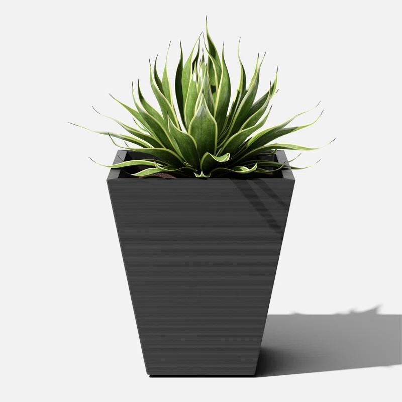 Pro Series Linear Thirty Planter