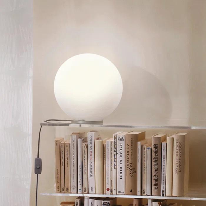 Mia Globe Lamp