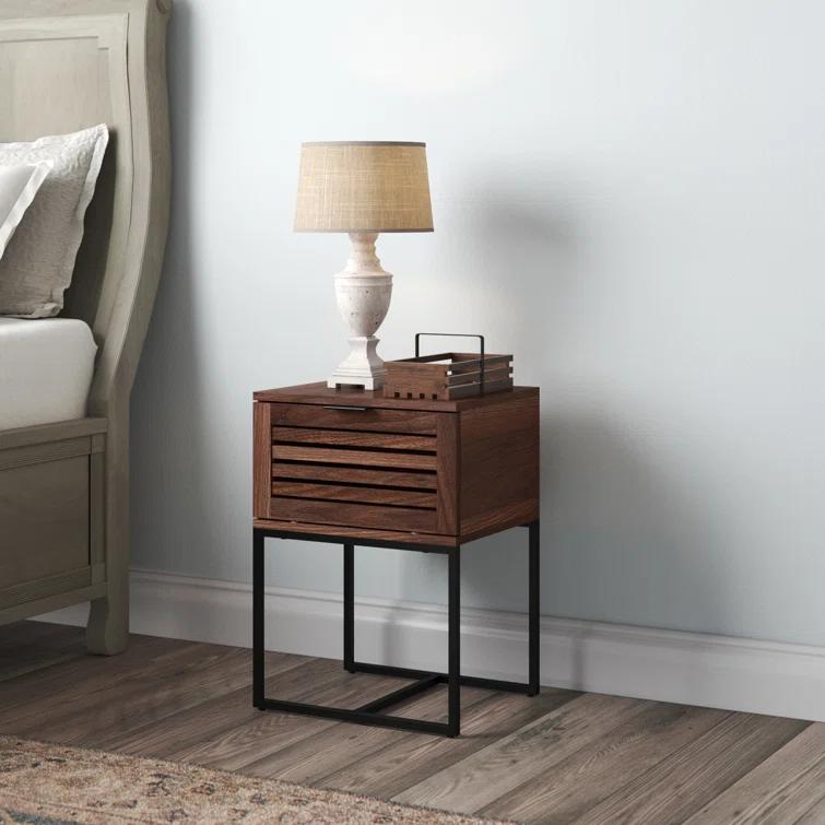 Ignaat 18'' W Nightstand